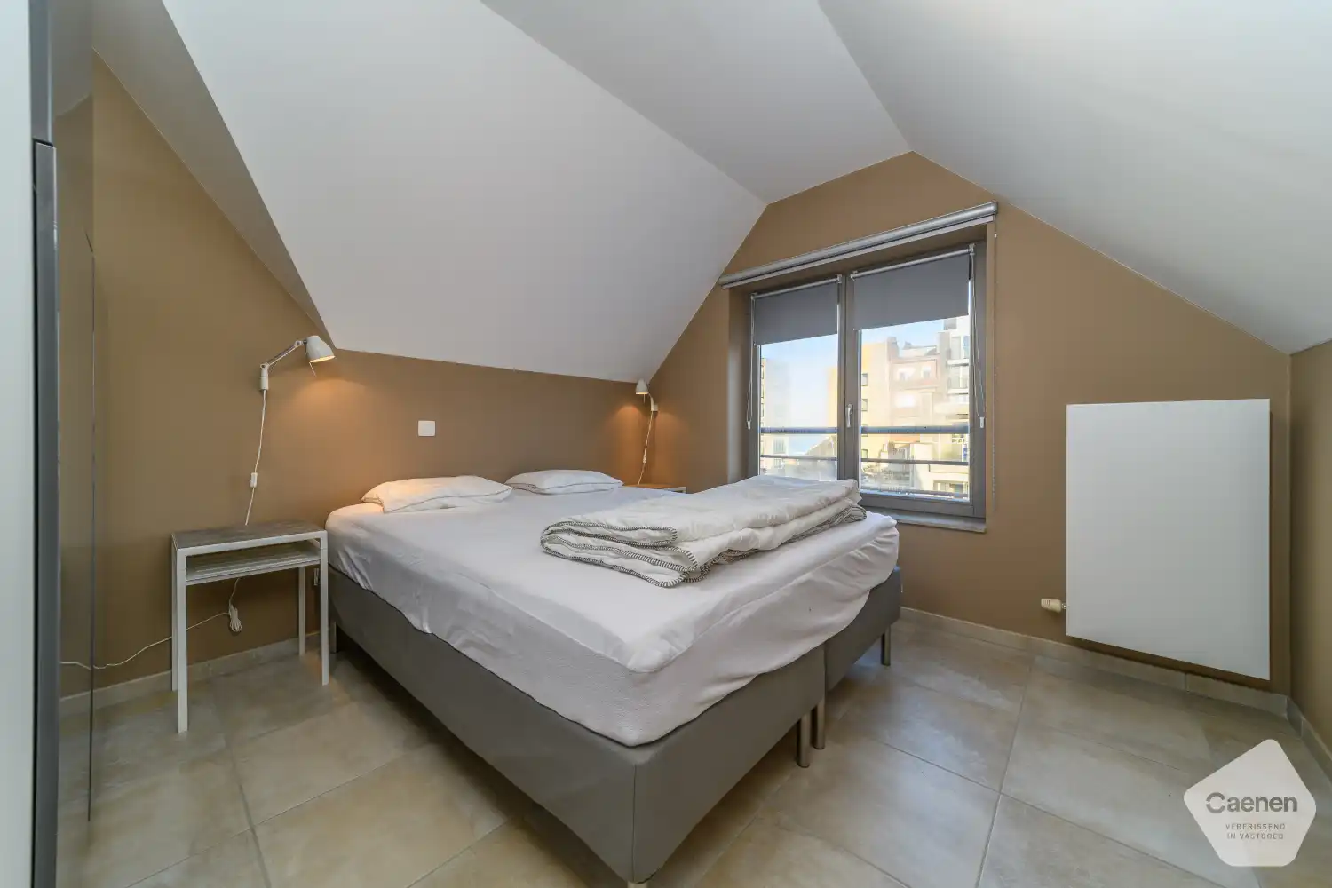 Prachtig gelegen instapklaar en gemeubeld appartement met zeezicht foto 12