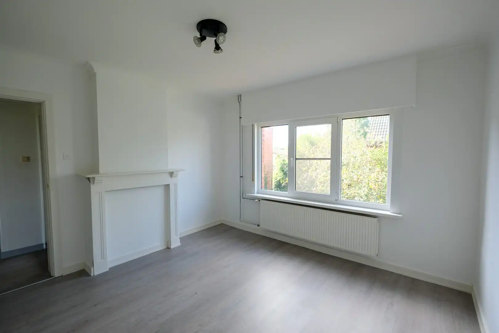 Instapklare woning te huur op grens met Nederland foto 16