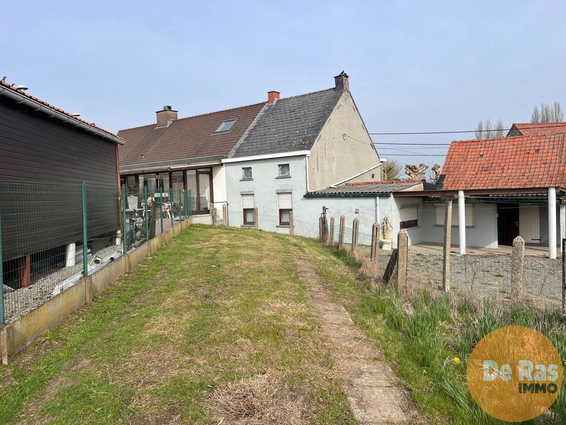 BALEGEM – Renovatieproject met zuidgerichte tuin foto 10