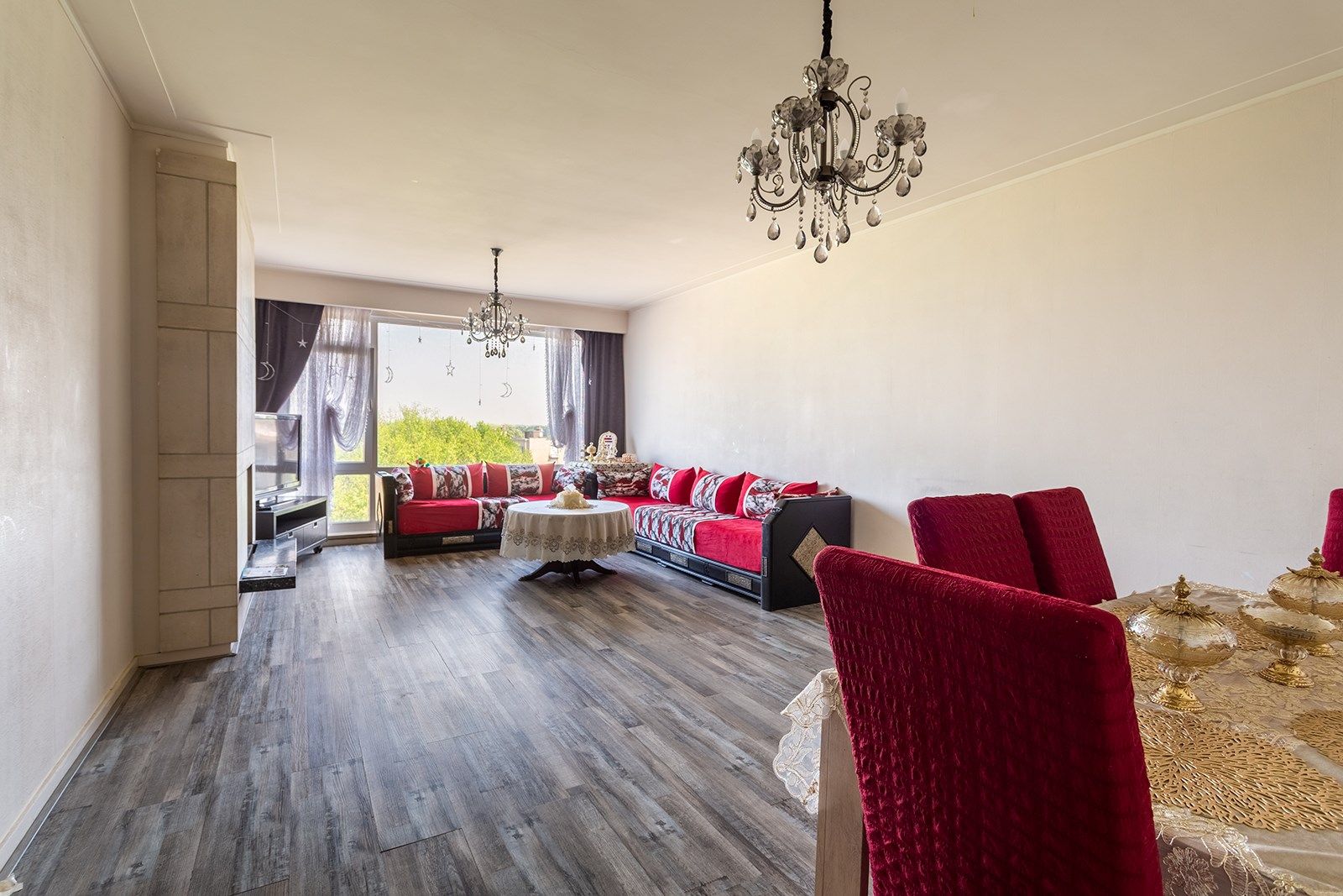 Appartement met 3 slpks, 2 bdks, 3 terrassen en parking foto 2