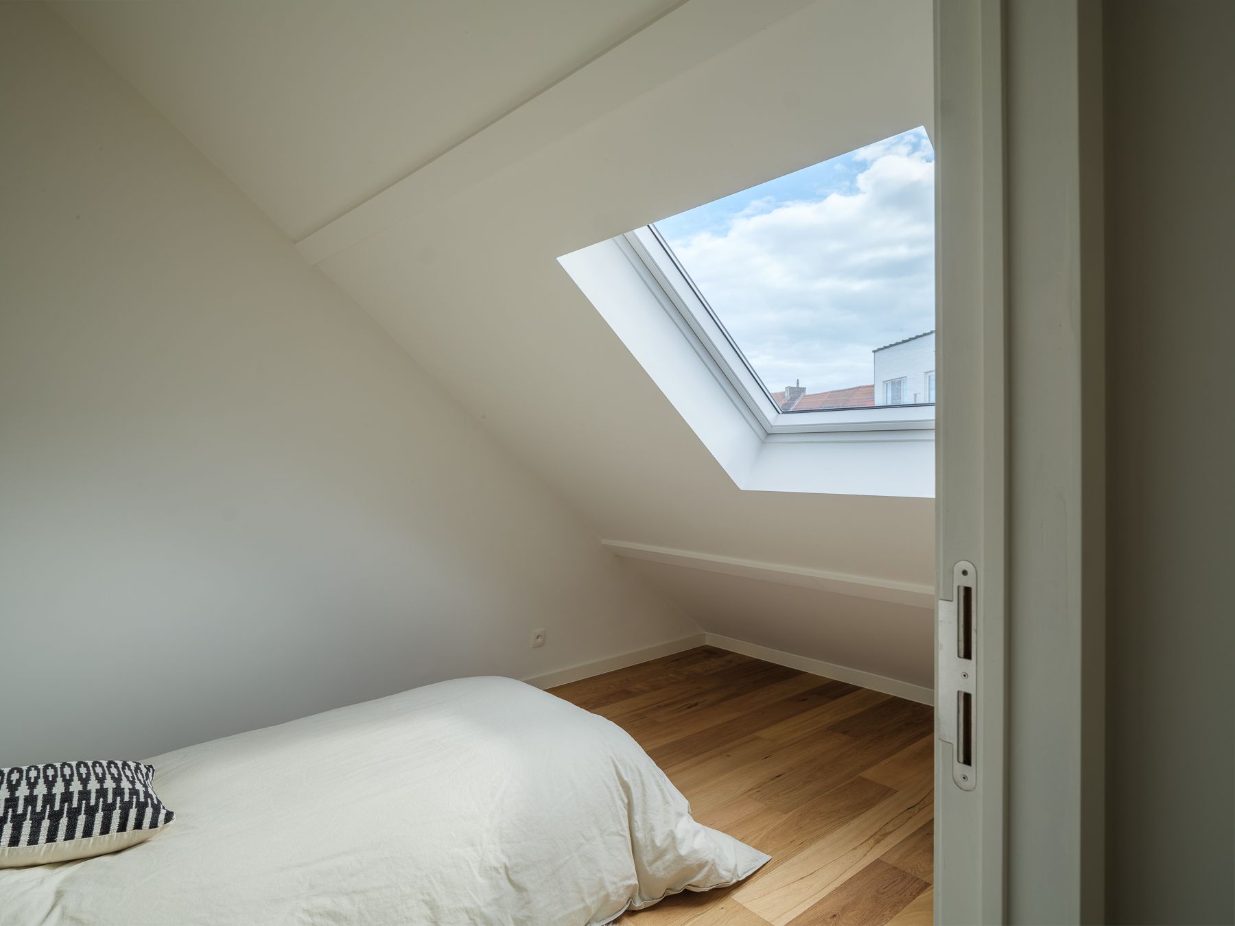 Hedendaags gerenoveerde woning te Ledeberg foto 17