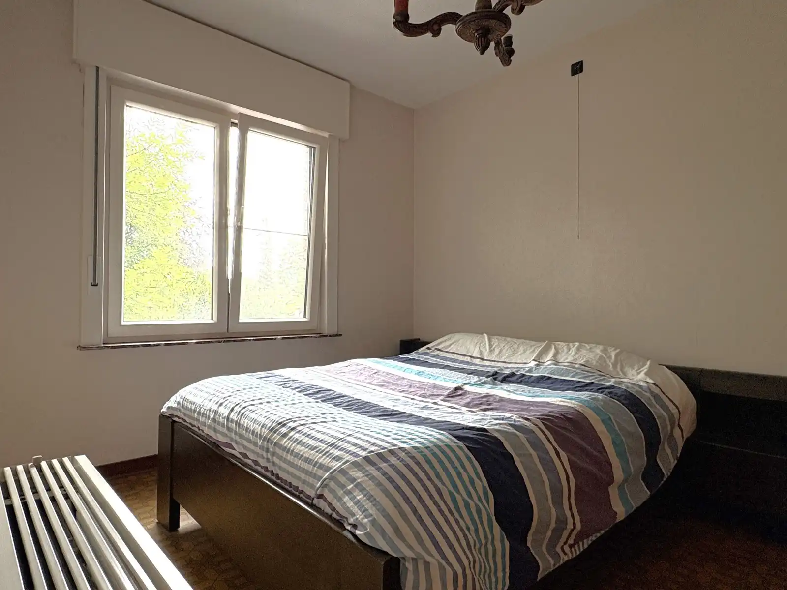 Te renoveren woning in een rustige buurt foto 15
