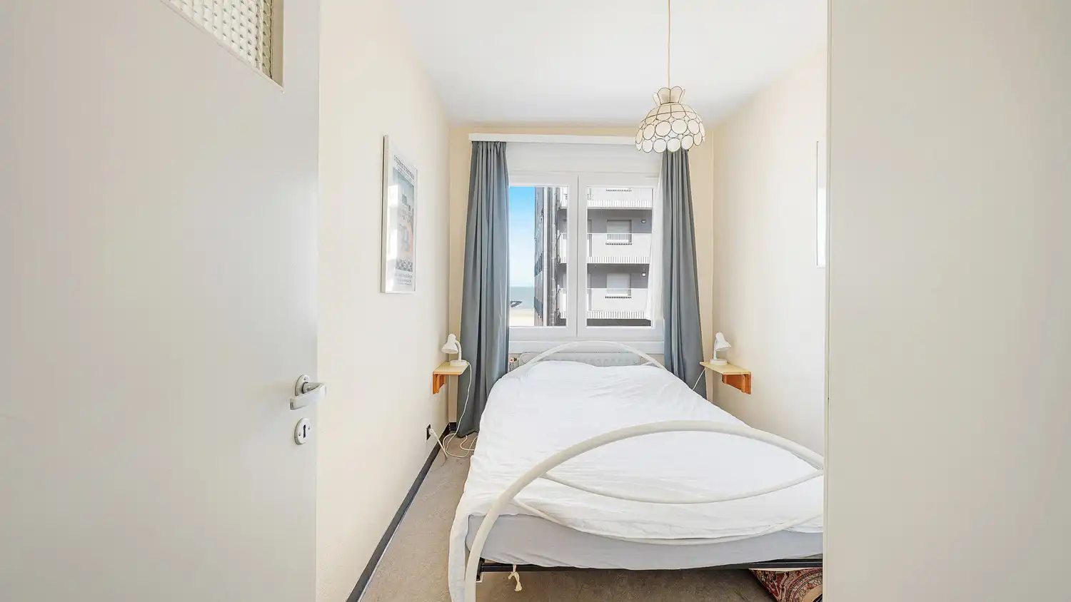 3 slaapkamer appartement met open zichten vlakbij het strand van Duinbergen foto 13