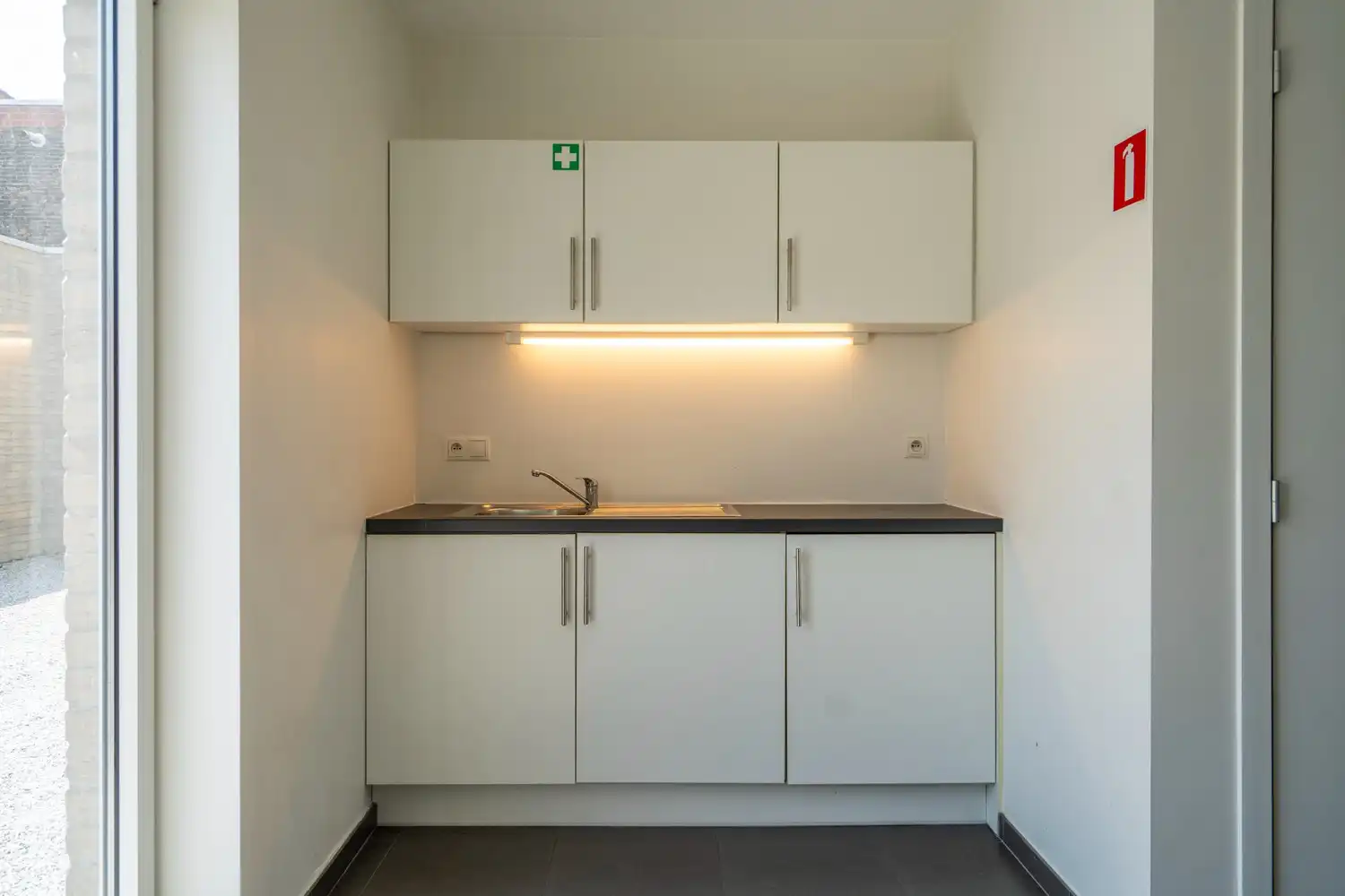 VEELZIJDIGE HANDELSRUIMTE foto 11