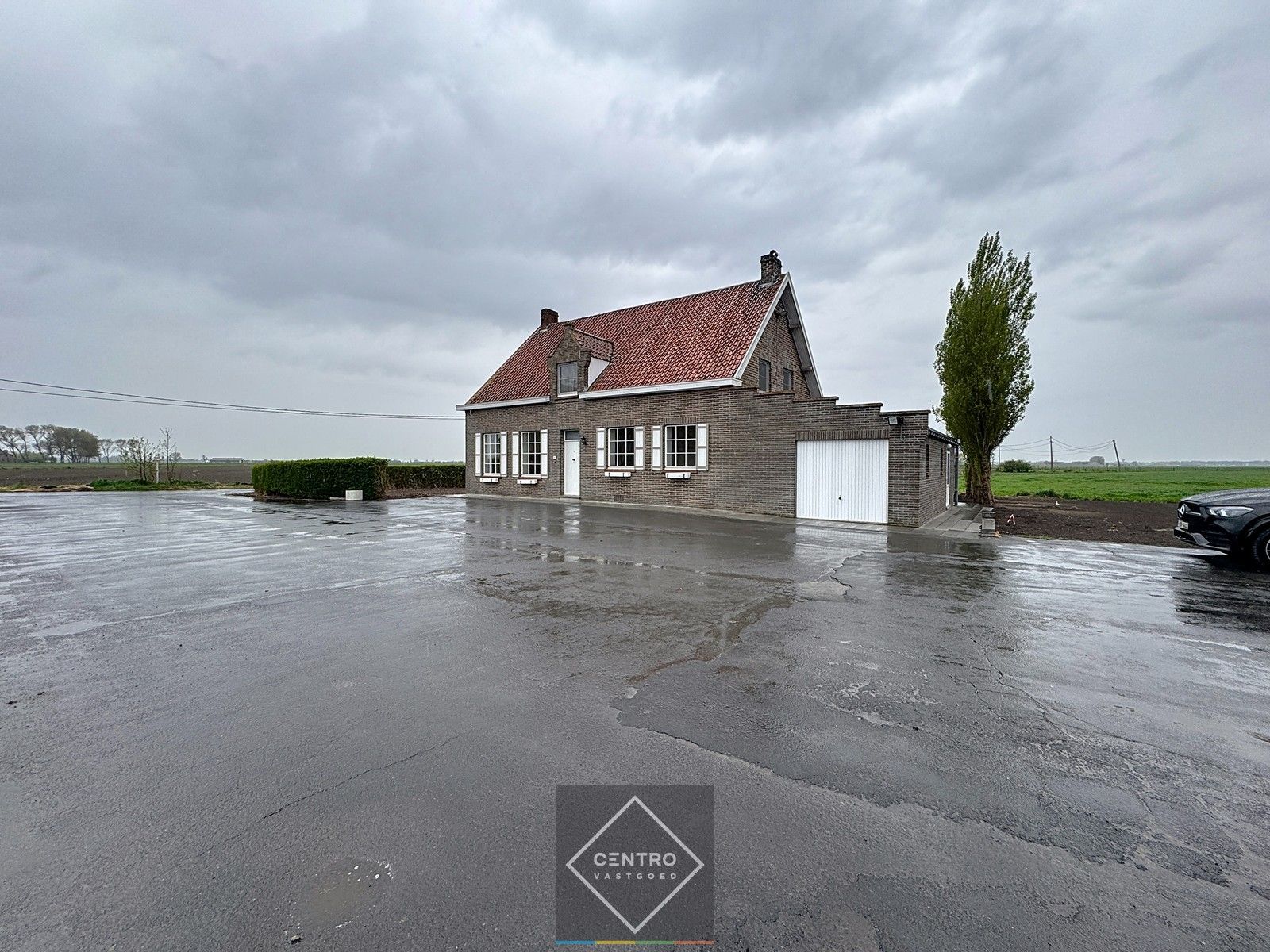 Landelijk gelegen woning met 4 slpks, bureel én garage! foto 22