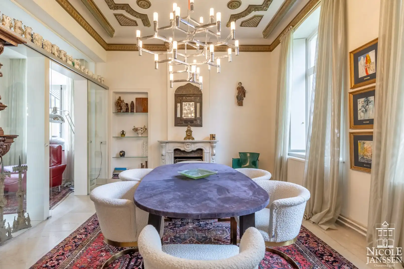 Authentiek herenhuis met conciërgewoning foto 12