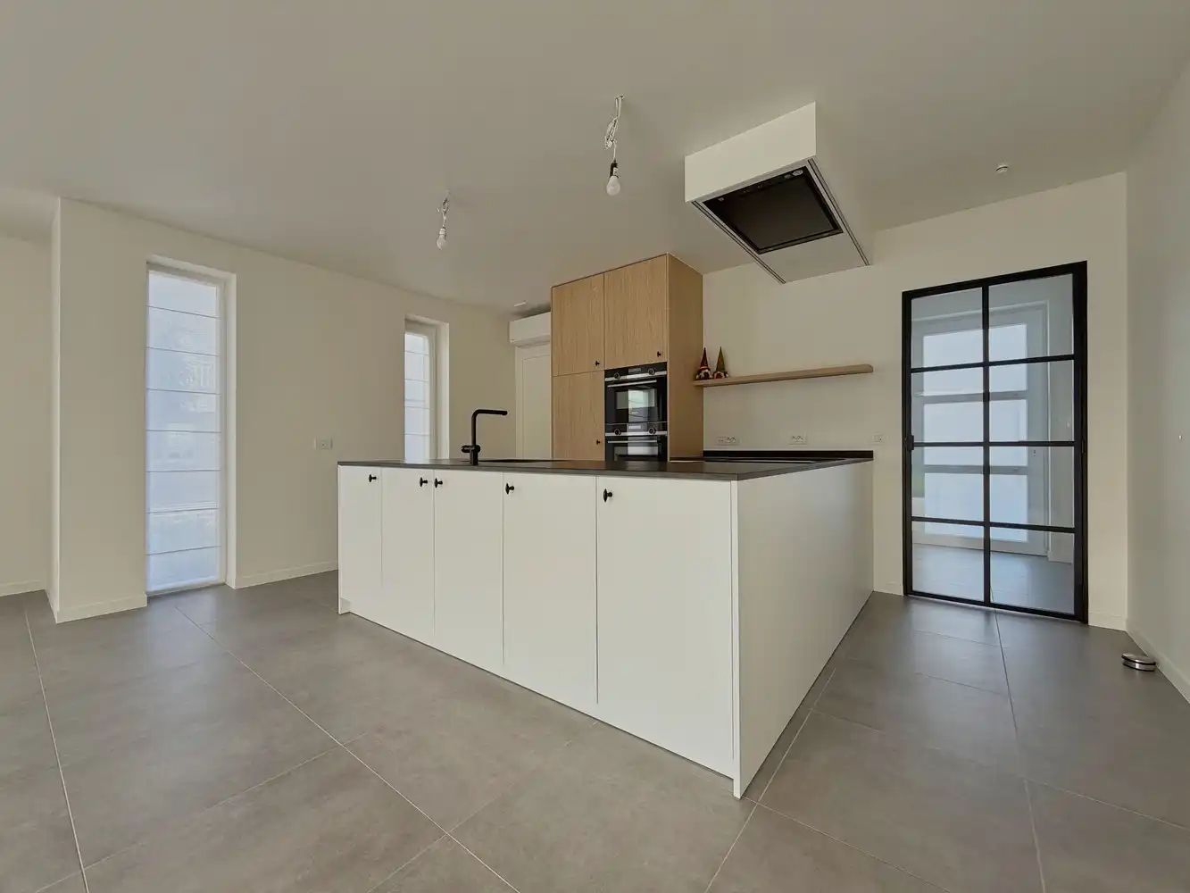 Unieke woning met high-end afwerking + garage én tuin! foto 6