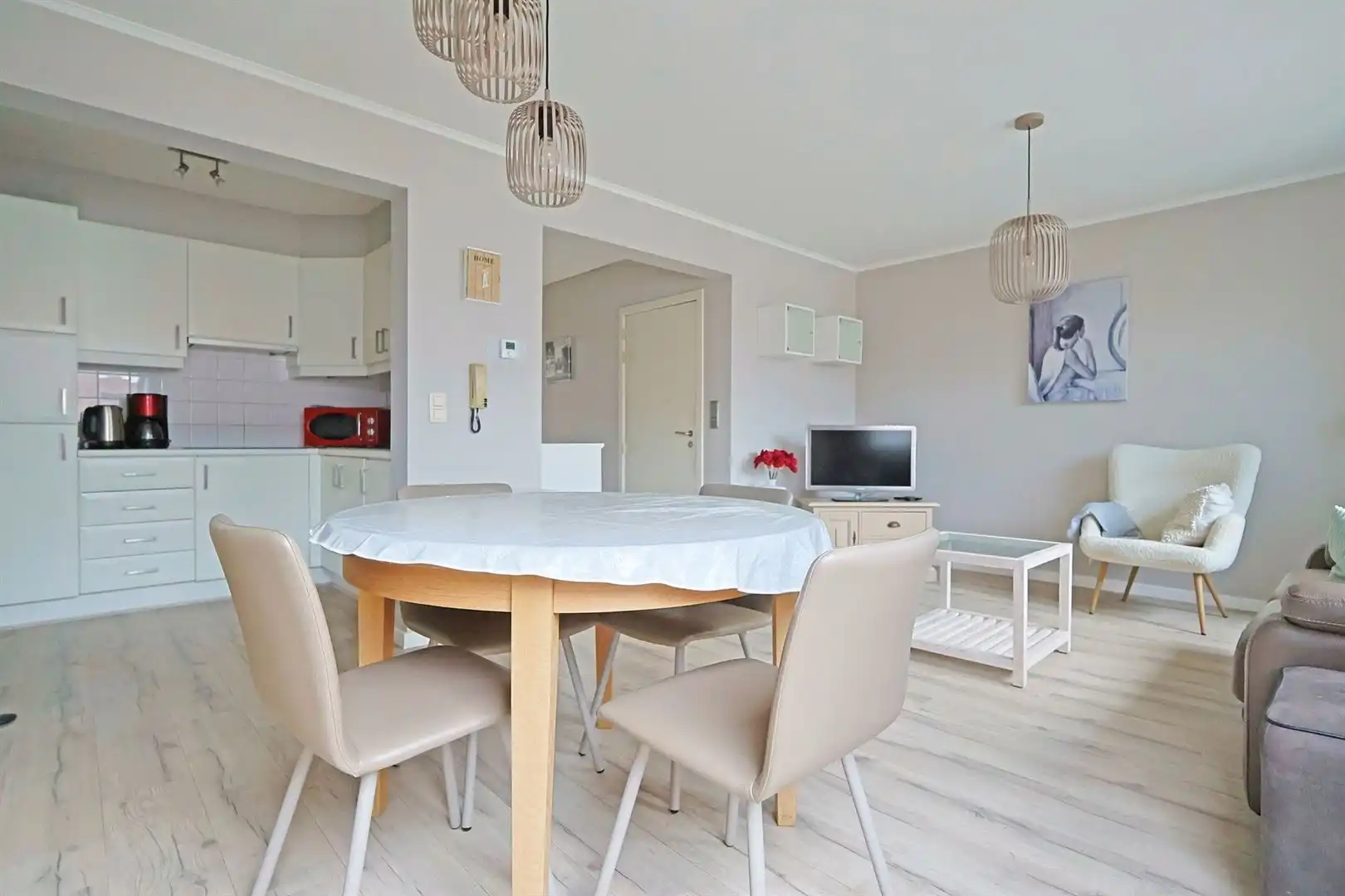 Tijdloos en instapklaar bemeubeld appartement op een uitstekende locatie  foto 5