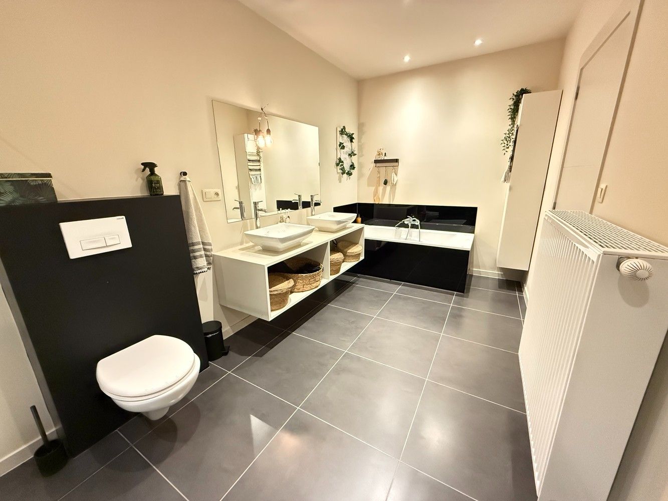 Instapklare woning met 3 Slpks en prachtige tuin foto 9