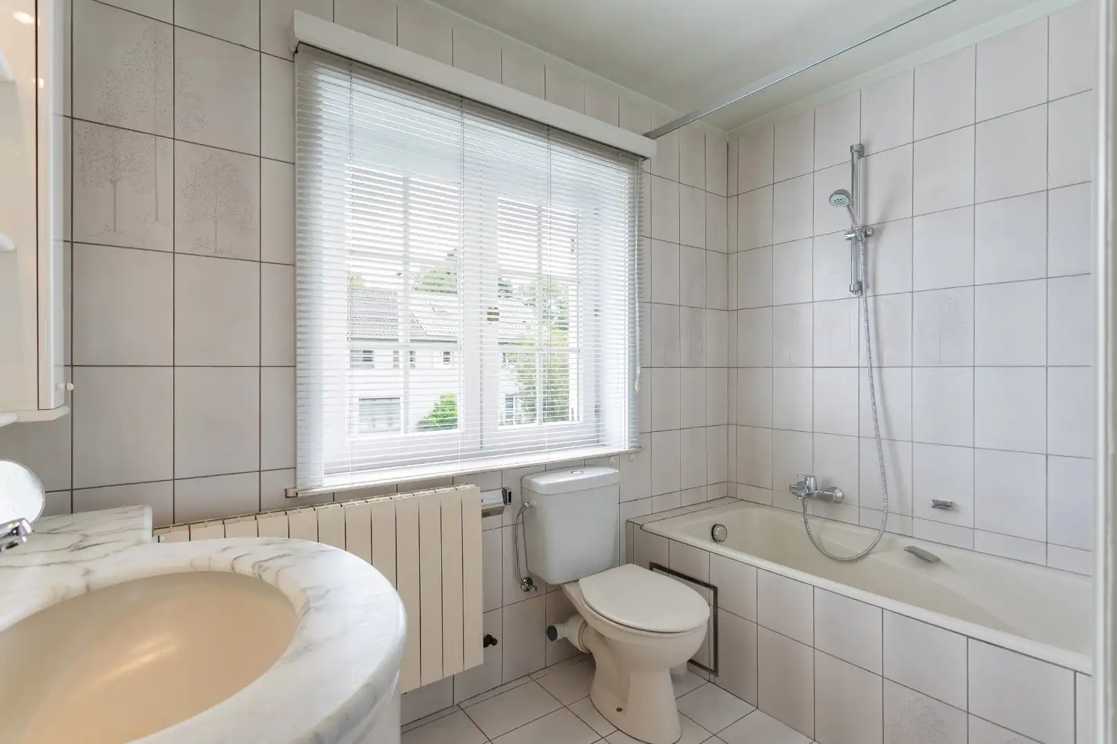 Solide woning (EPC:C) met 3 slpk, tuin en ruime garage foto 25