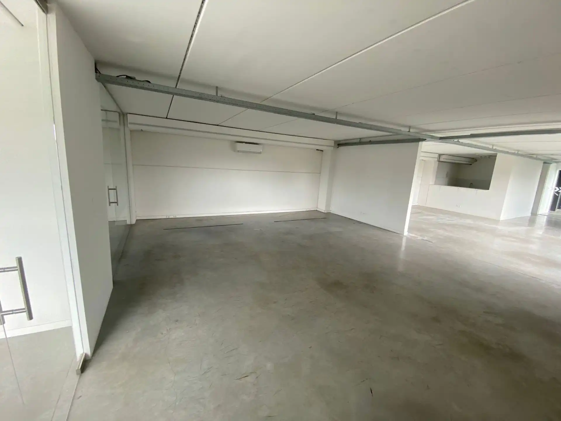 Kantoor/Showroomruimtes te huur Kruibeke foto 32