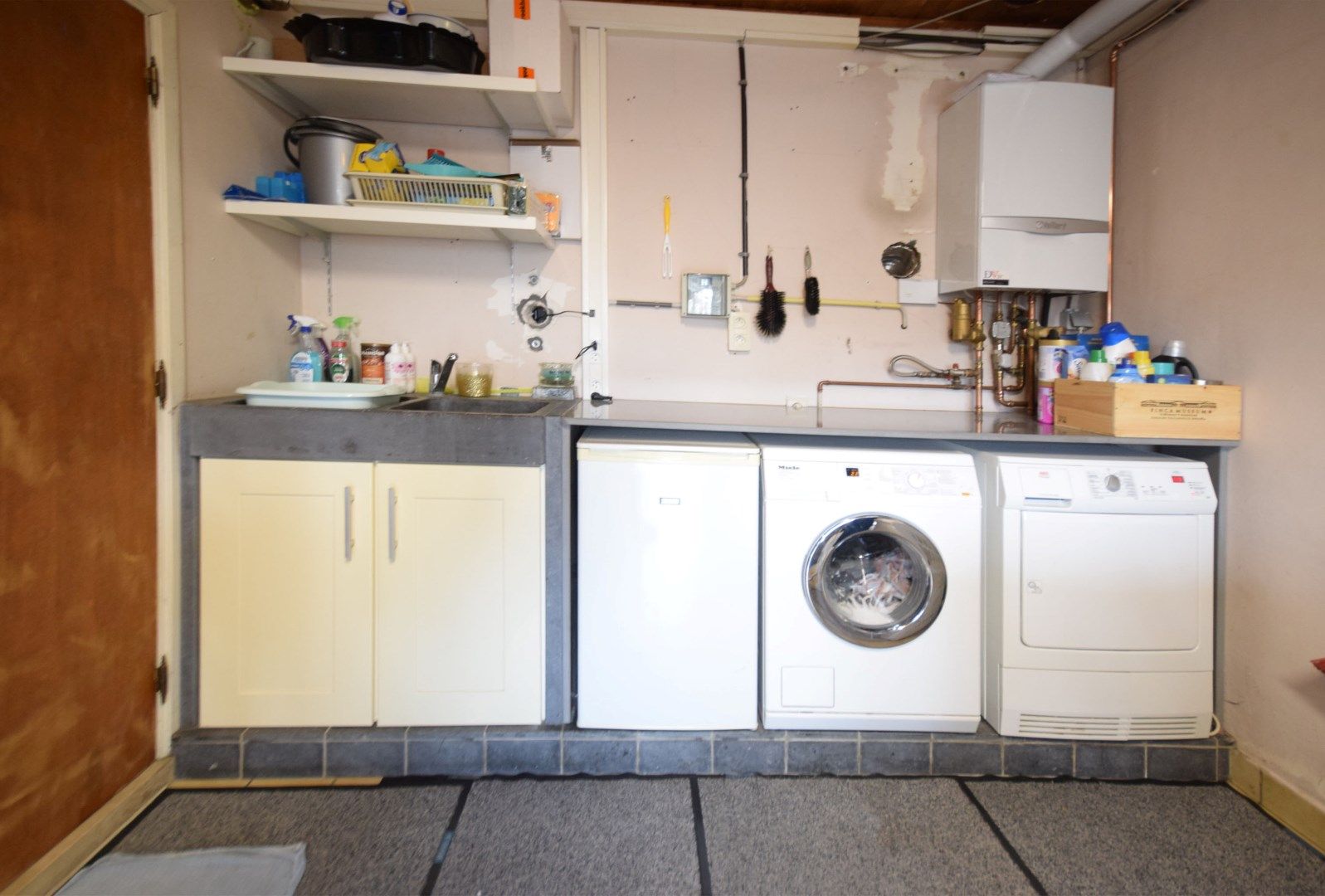 Gesloten woning met één slaapkamer nabij centrum Roeselare foto 10