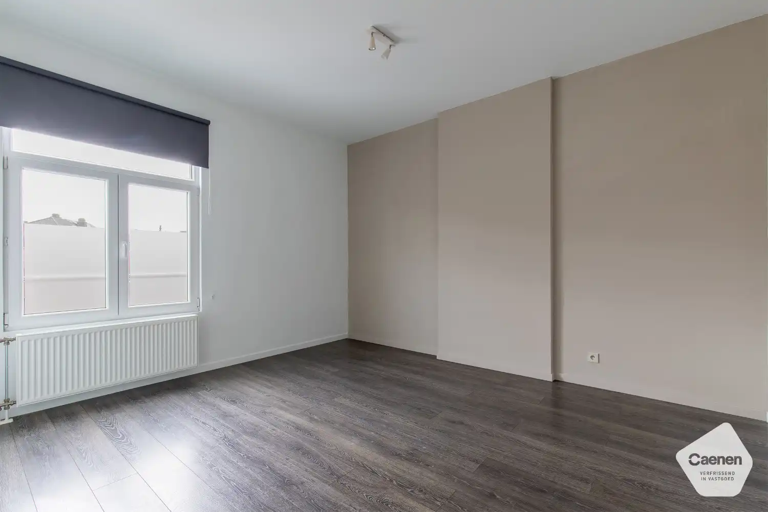 Ruim en lichtrijk appartement met open leefruimte op wandelafstand van jachthaven en strand foto 12