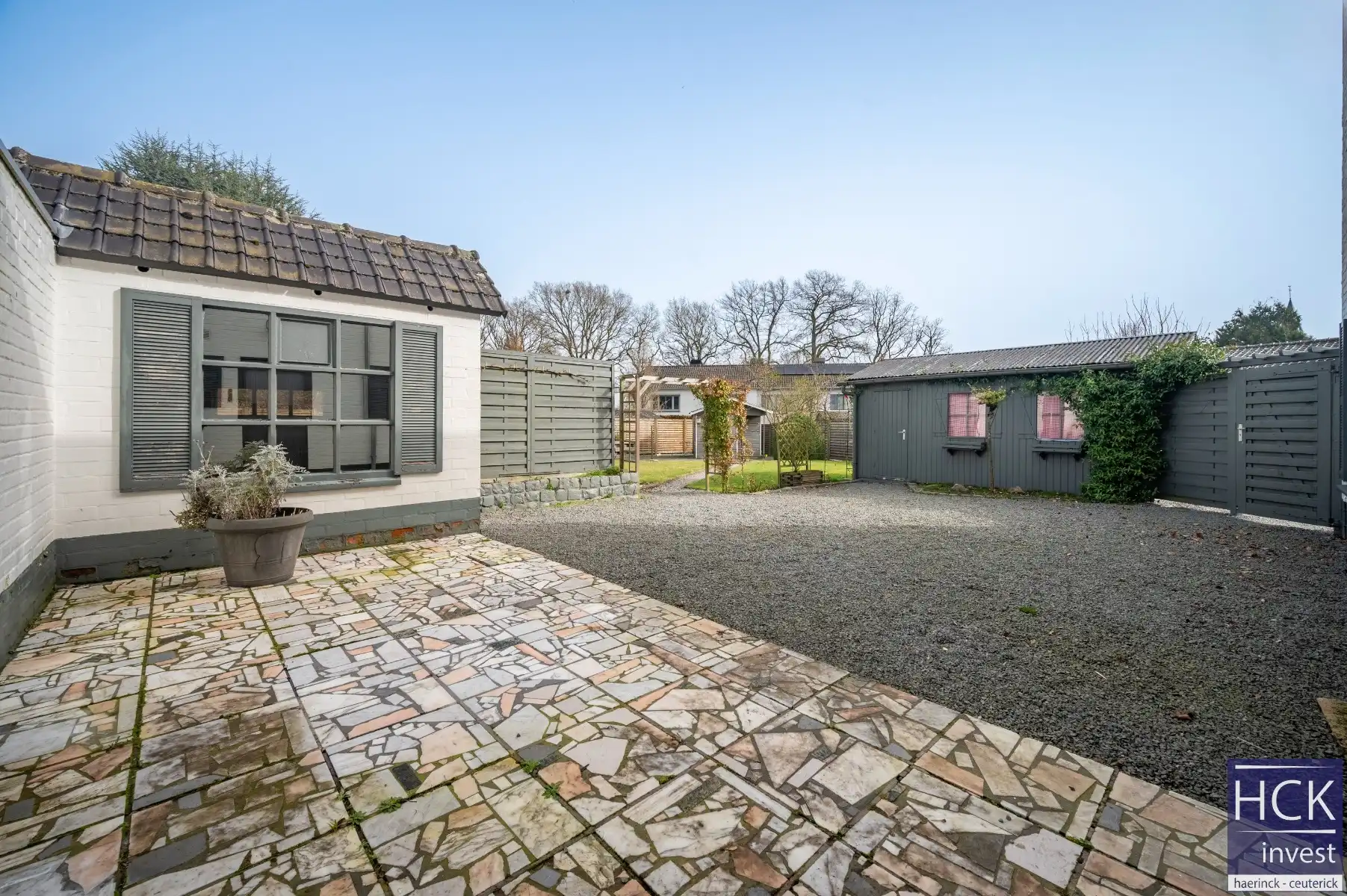 KRUISHOUTEM - Ruime halfopen woning op 674 m² met 4 SLPK., aan het Lozerbos! foto 8
