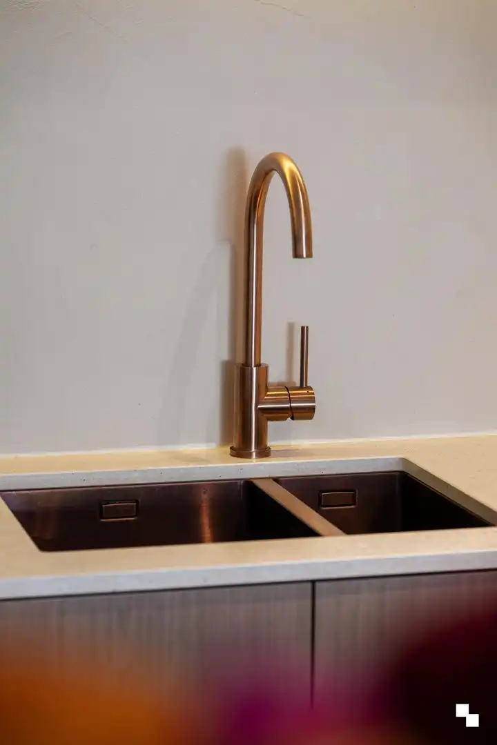 Luxueus gelijkvloers bijna energieneutraal appartement te Ingelmunster foto 6