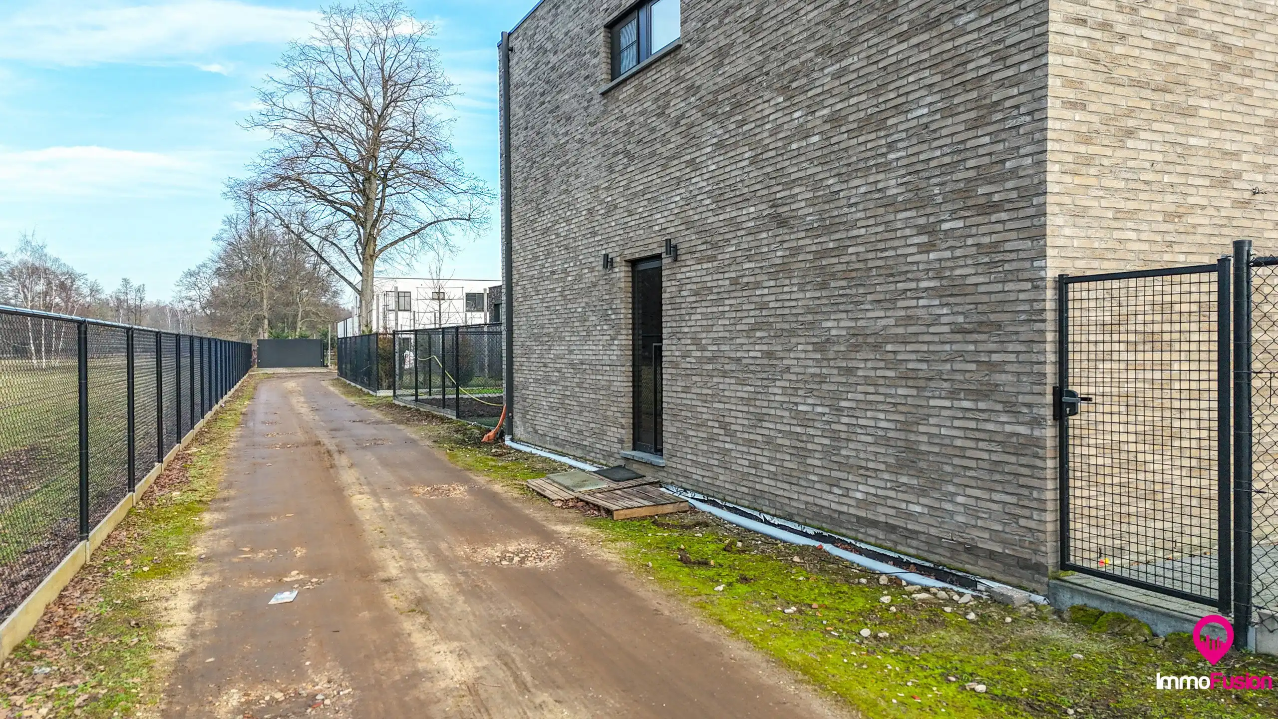 Moderne halfopen bebouwing met 3 slpks, airco en tuintje! foto 35