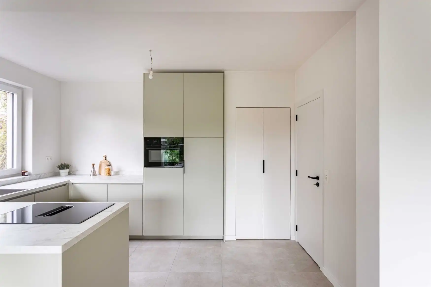 Volledig vernieuwd appartement met 3 slaapkamers foto 3