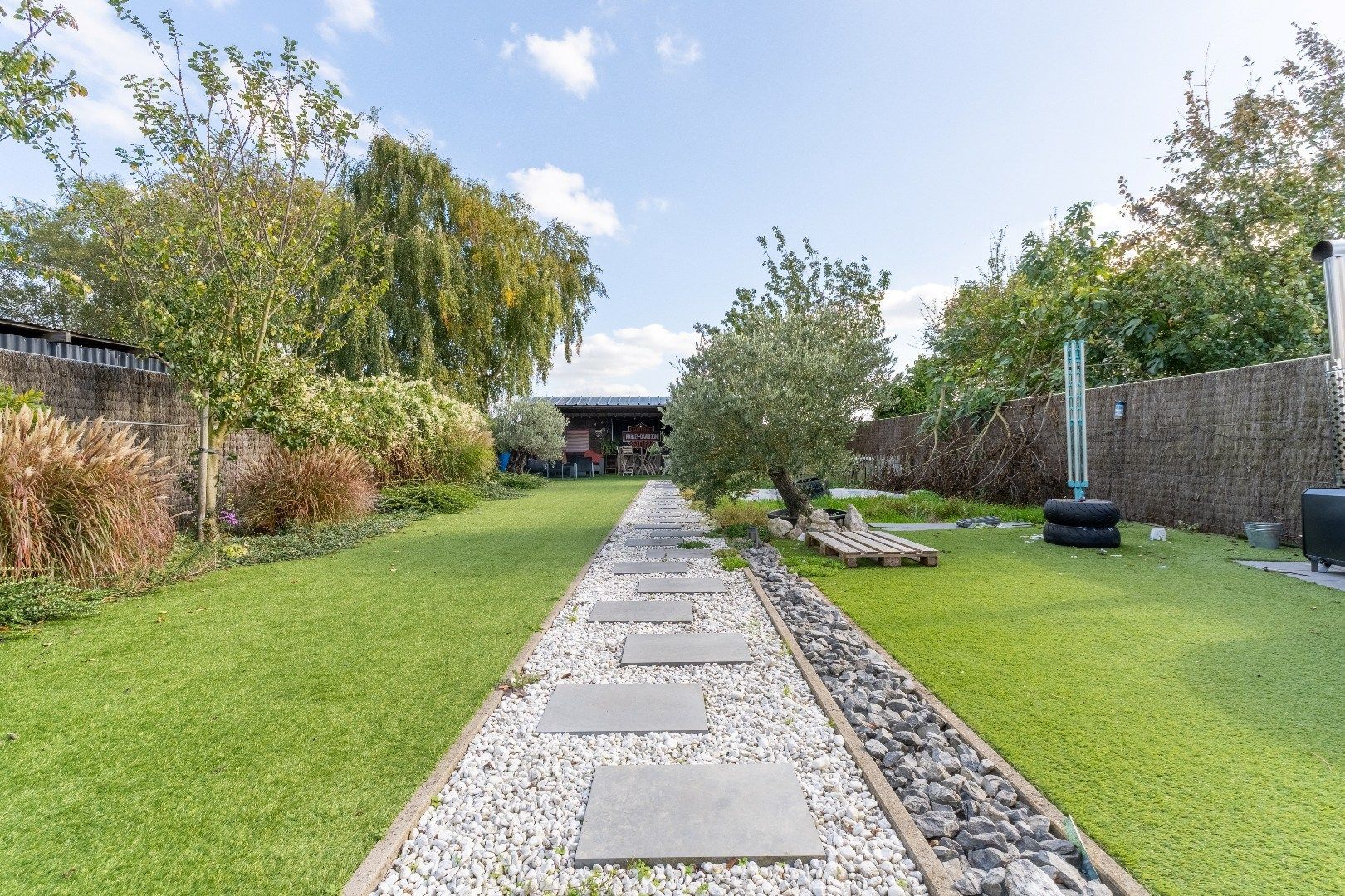 🏡 Te koop in Houthulst – Ruime open bebouwing op 600 m² met grote garage foto 14