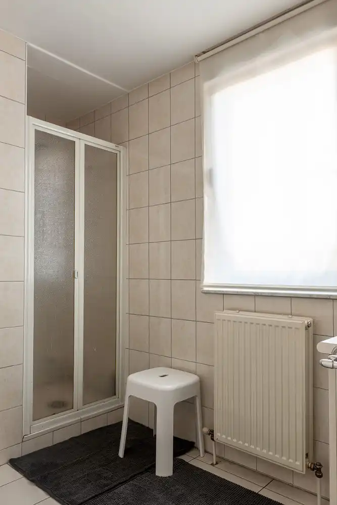 Lichtrijk appartement met ruim dakterras in het centrum van Balen foto 9