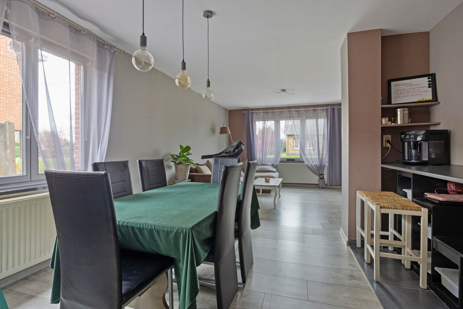 PRACHTIGE WONING MET STUDIO IN RUSTIGE BUURT TE HALEN! foto 7