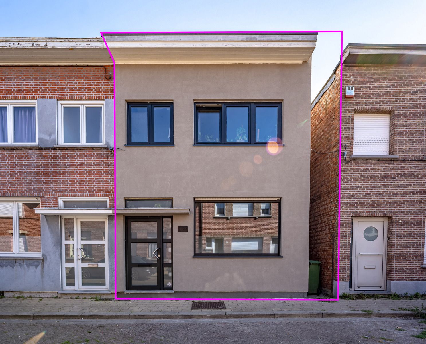 Instapklare woning in het hartje van Kapellen! foto 2
