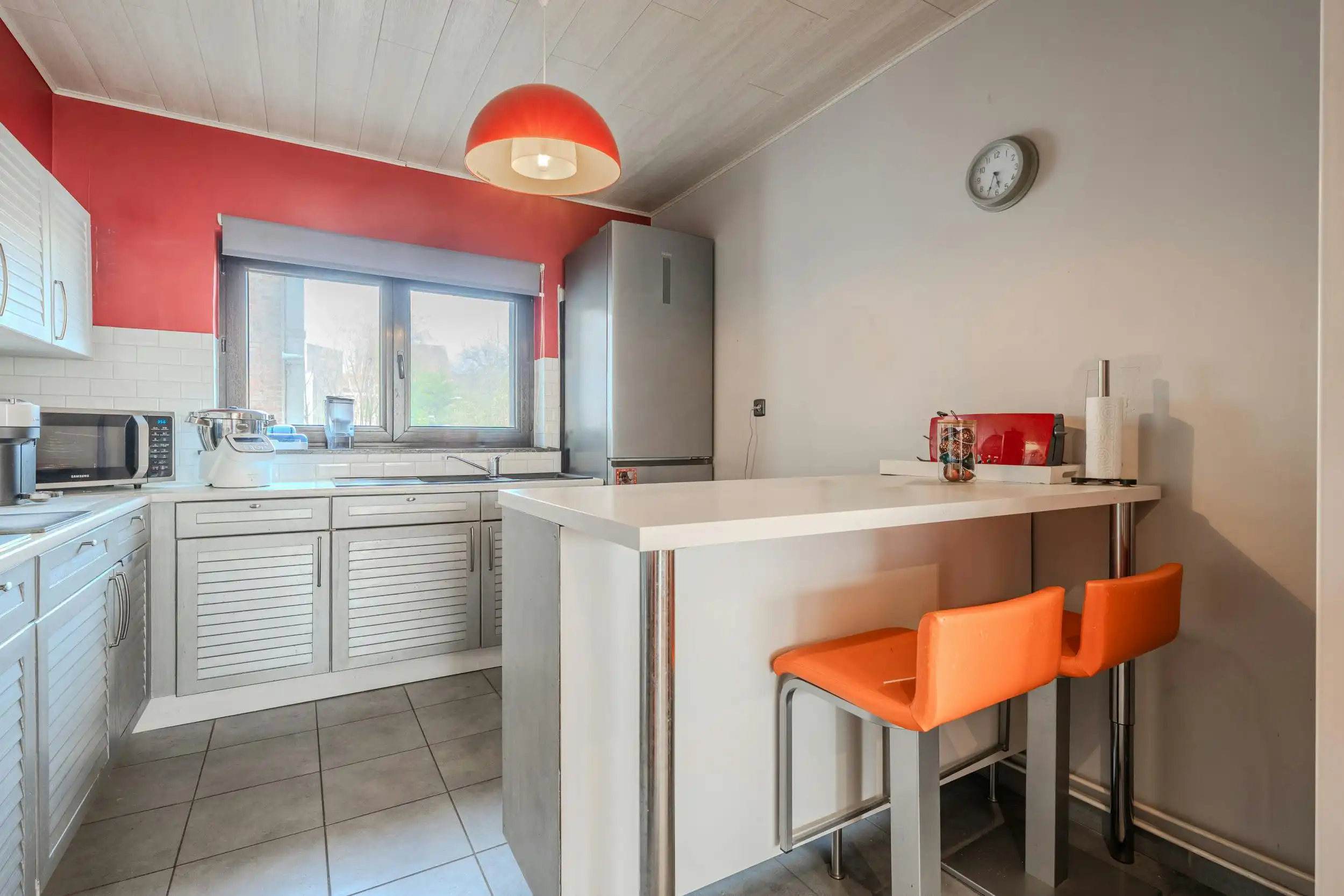 Lichtrijke bel-etage woning met drie slaapkamers te Oostende foto 5
