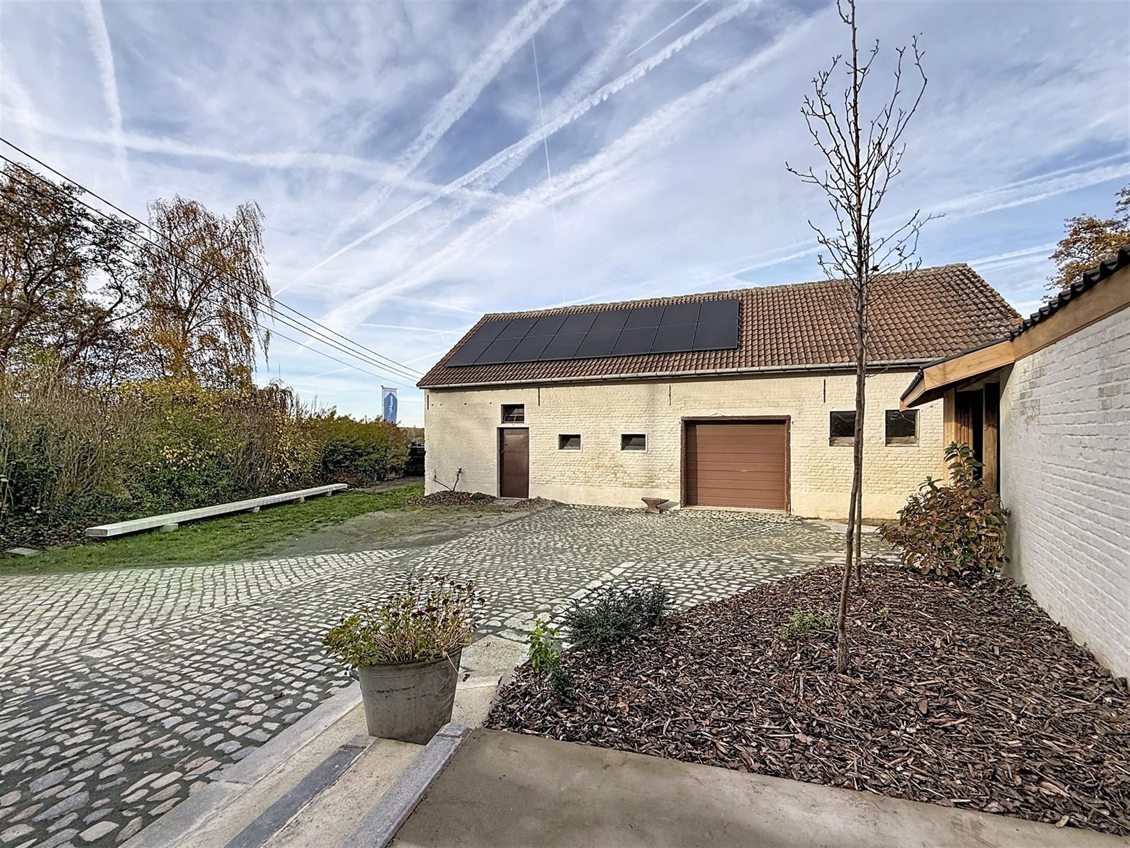 Energiezuinige, gerenoveerde hoeve, bijgebouwen,7a 83ca foto 2