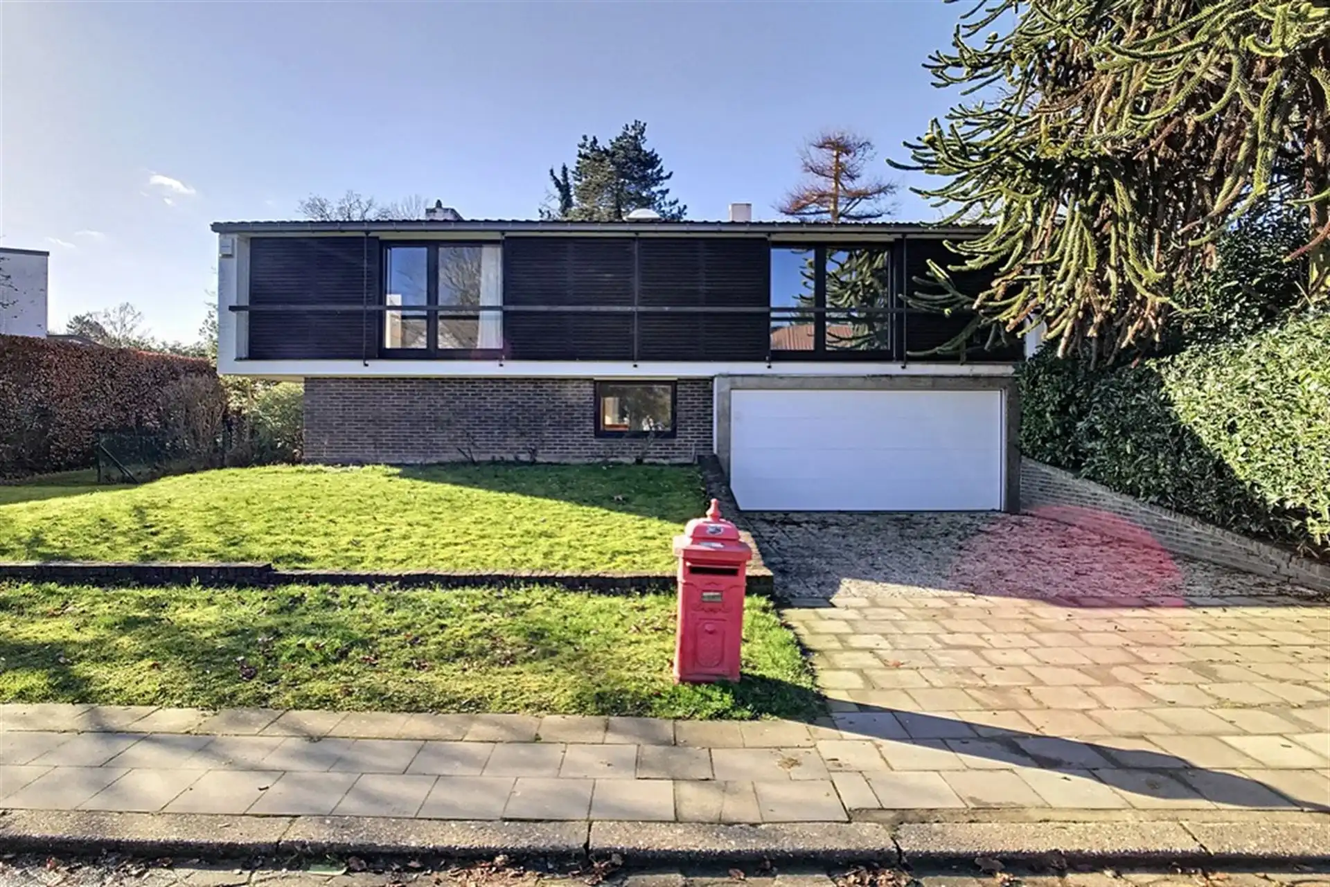 Villa foto {{pictureIndex}}