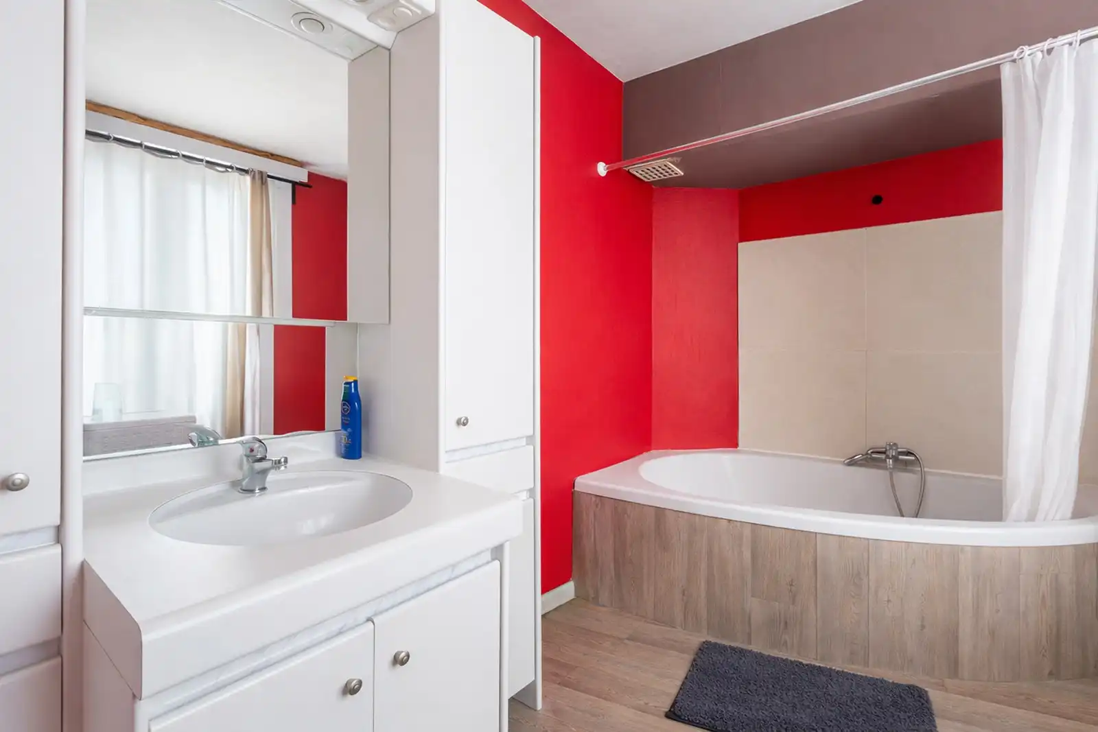 Handelshuis aan Berchem station foto 20