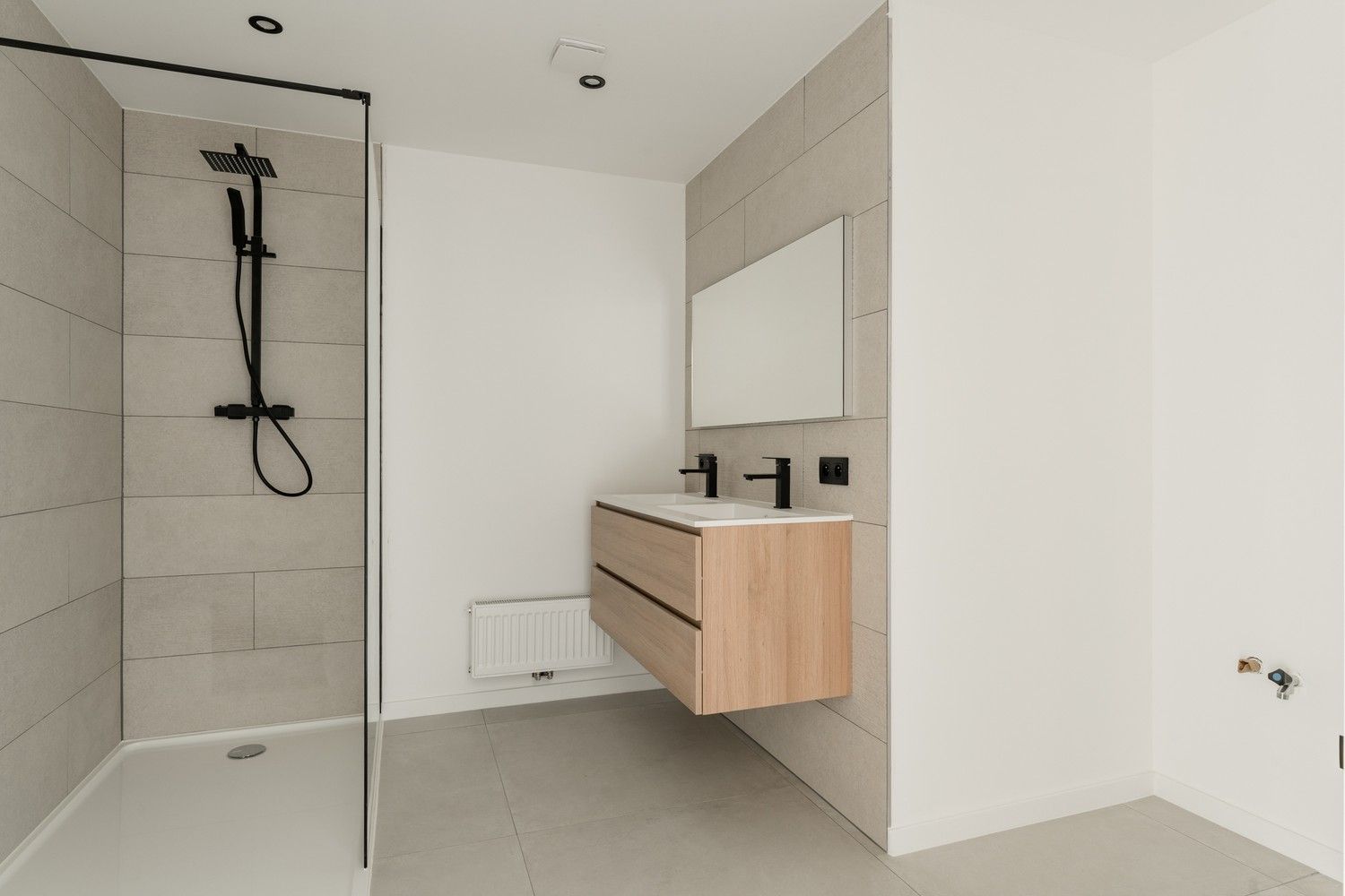 2 Slaapkamer dakappartement met een prachtig uitzicht! foto 6