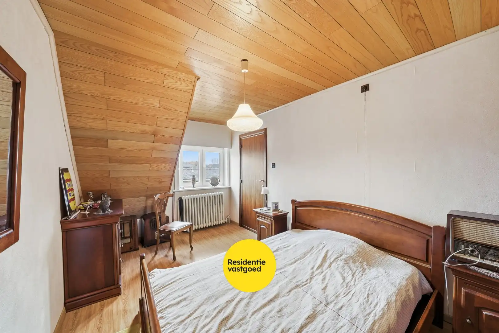 Halfopen woning met 4 slaapkamers, garage en ruime oprit op 429 m² in Oudenburg foto 17