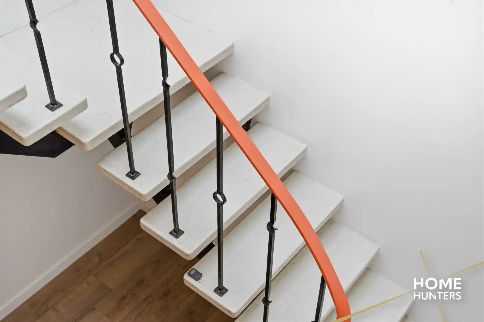 Prachtig gerenoveerde woning te Brielen met 2 slaapkamers, 2 badkamers en een garage foto 29