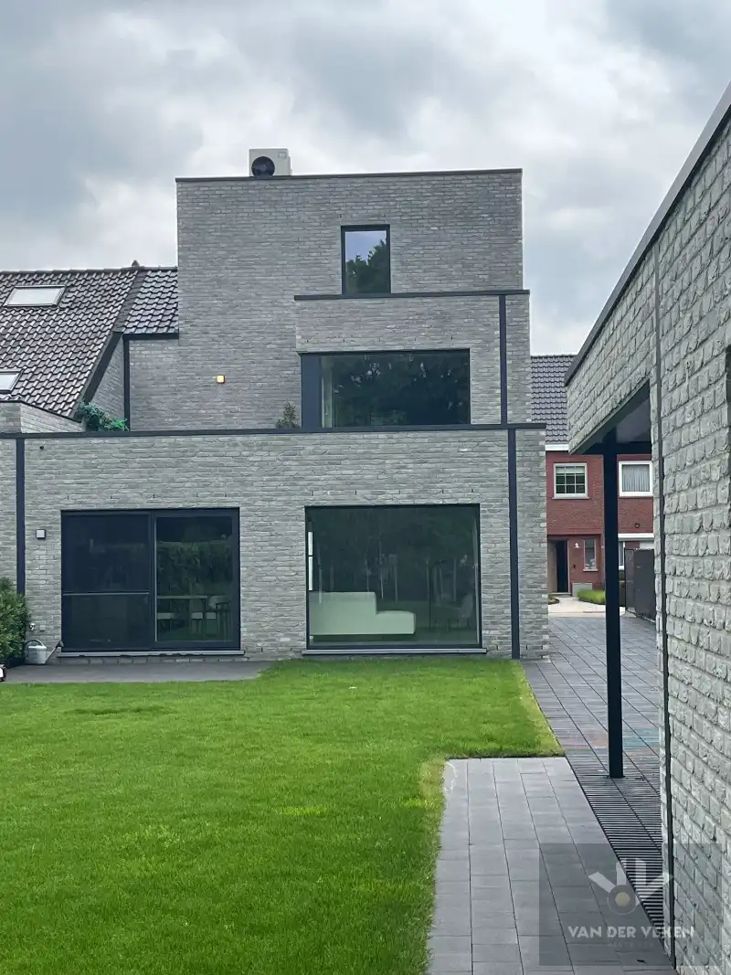 Appartement te huur foto 15
