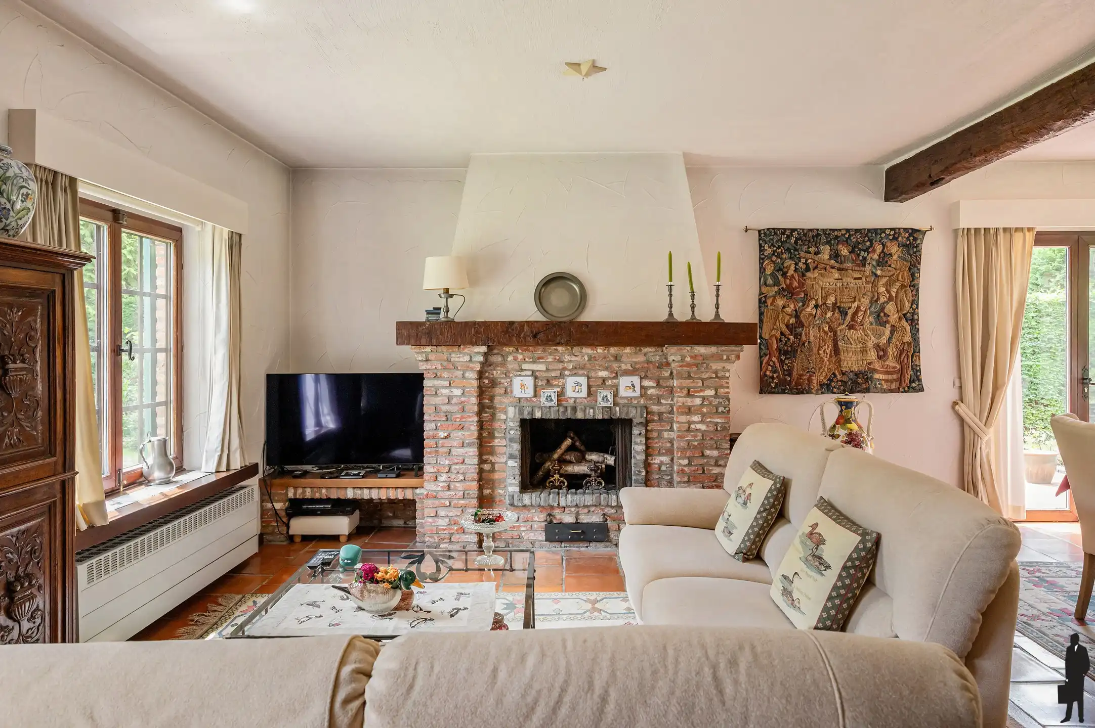 Zeer rustig gelegen villa op prachtig perceel van ca. 1594m² foto 5