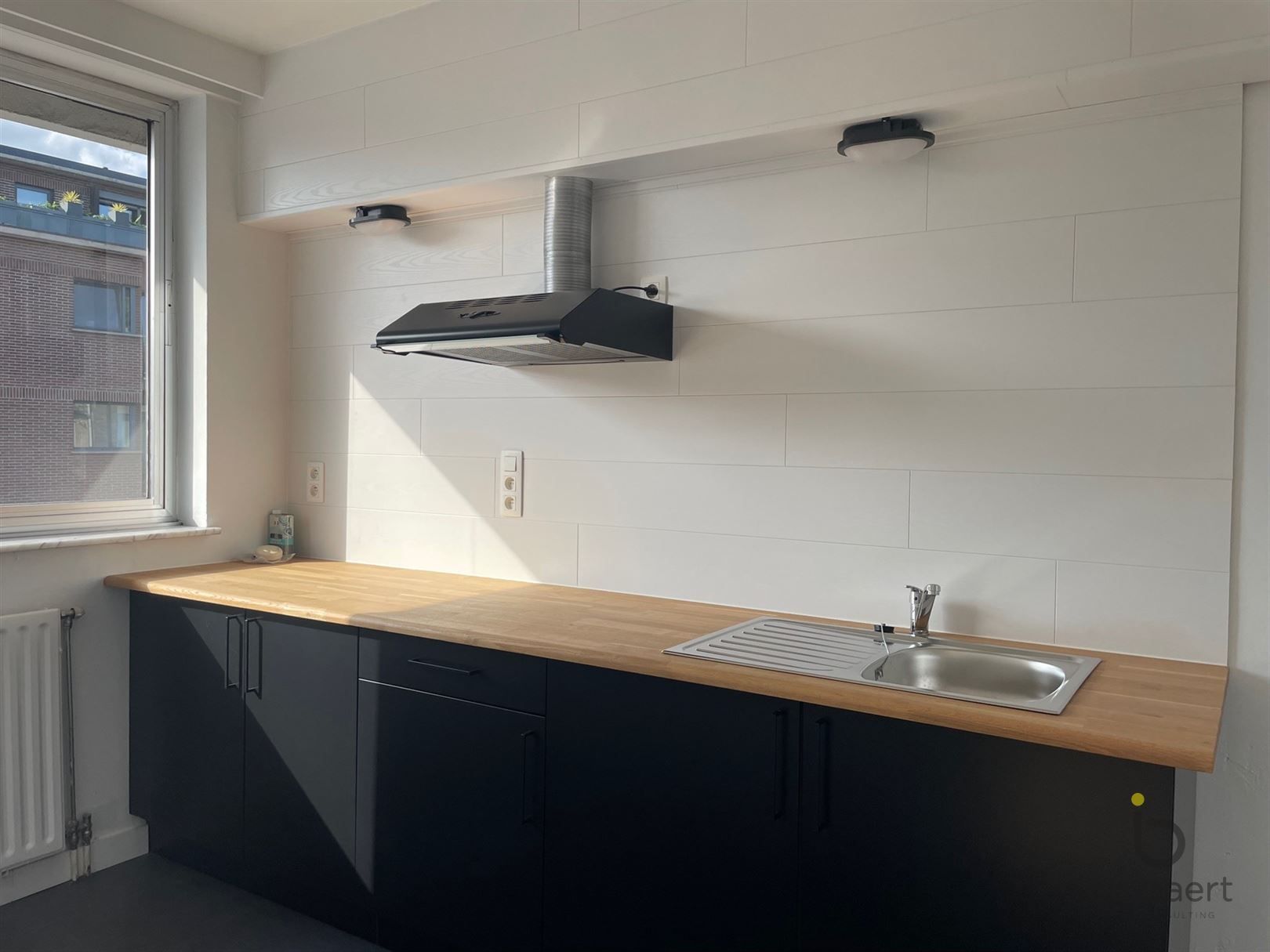 Ideaal gelegen twee (of drie) slaapkamer appartement in het hartje van Brasschaat!  foto 6