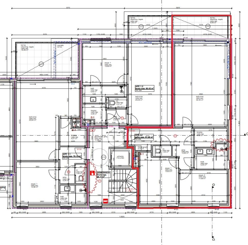 Ruim appartement met autostaanplaats op gunstige locatie! foto 9