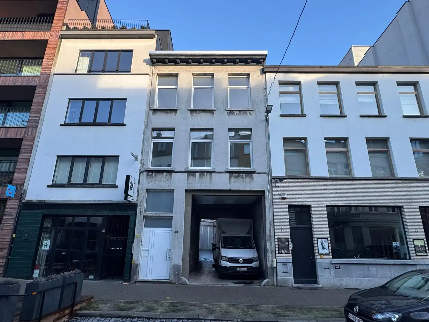 GERENOVEERD APPARTEMENT -2 SLAAPKAMERS foto {{pictureIndex}}