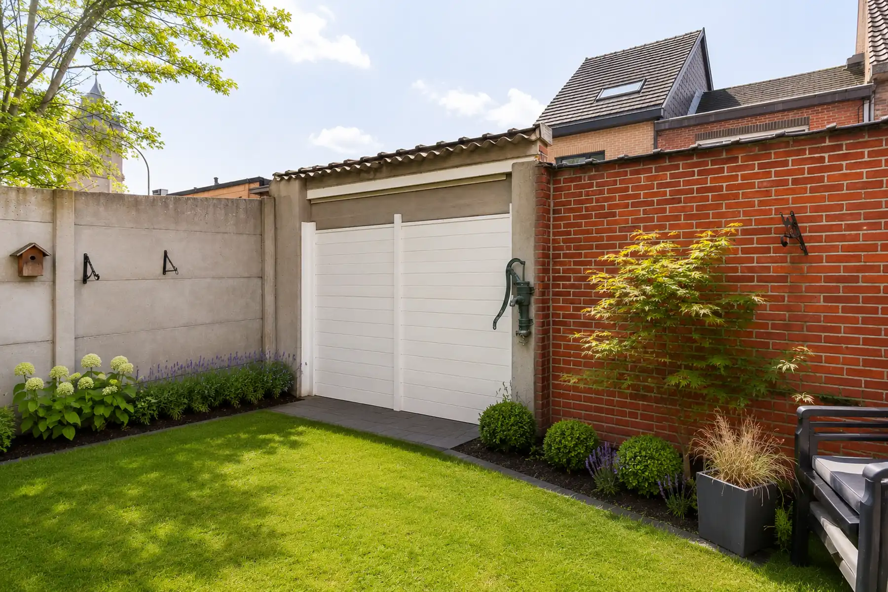 Ruime gezinswoning met 3 slpk, garage en recente renovatie foto 3