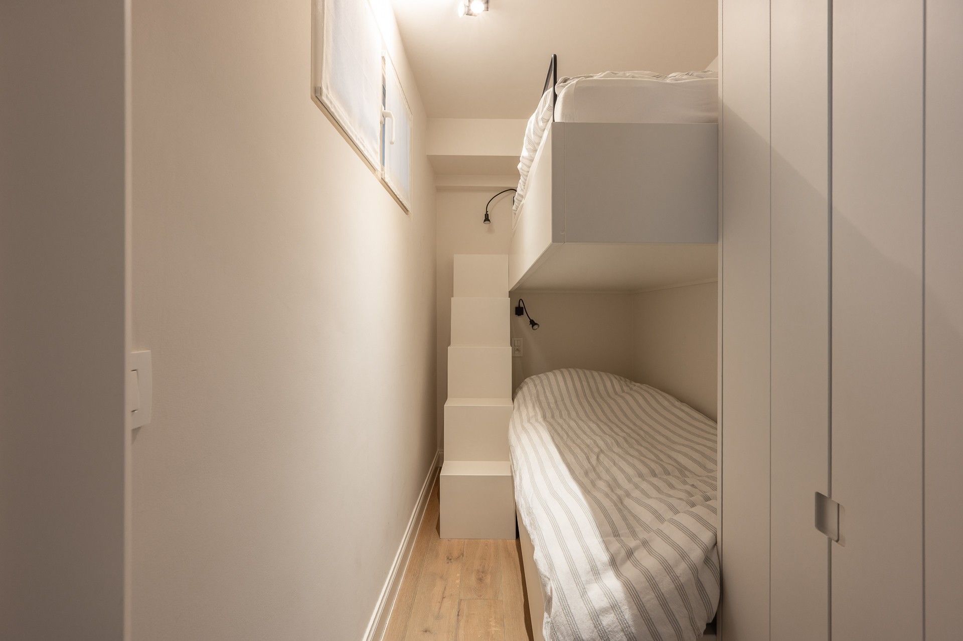 Gerenoveerd appartement met zijdelings zeezicht in het Zoute foto 12
