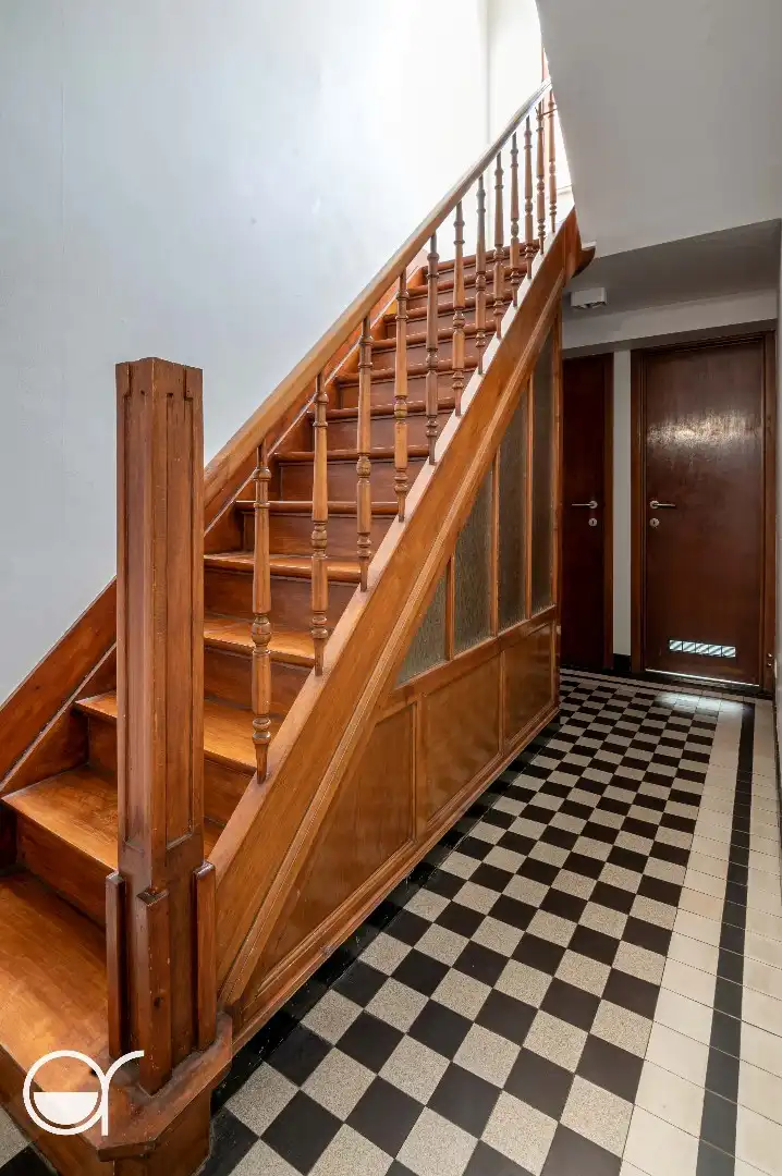 Statige woning met grote tuin vlakbij station Gent-Sint-Pieters foto 4