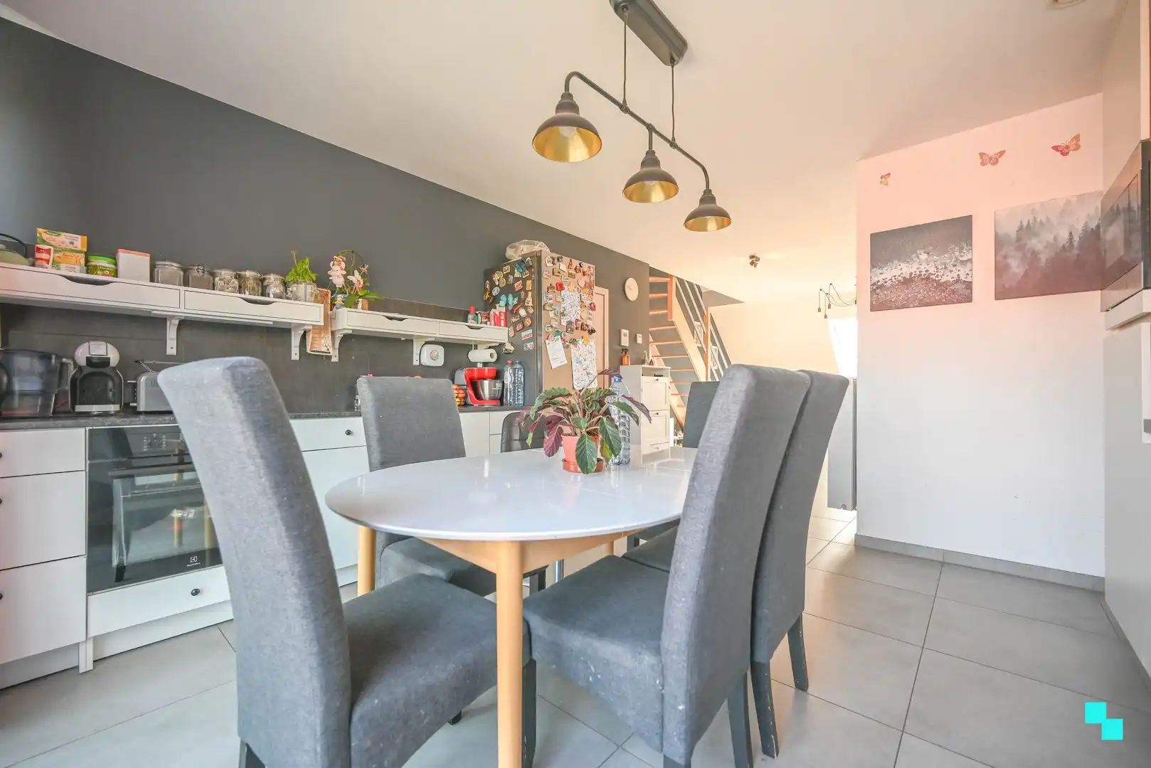 Instapklaar appartement met terras in hartje Langemark foto 3