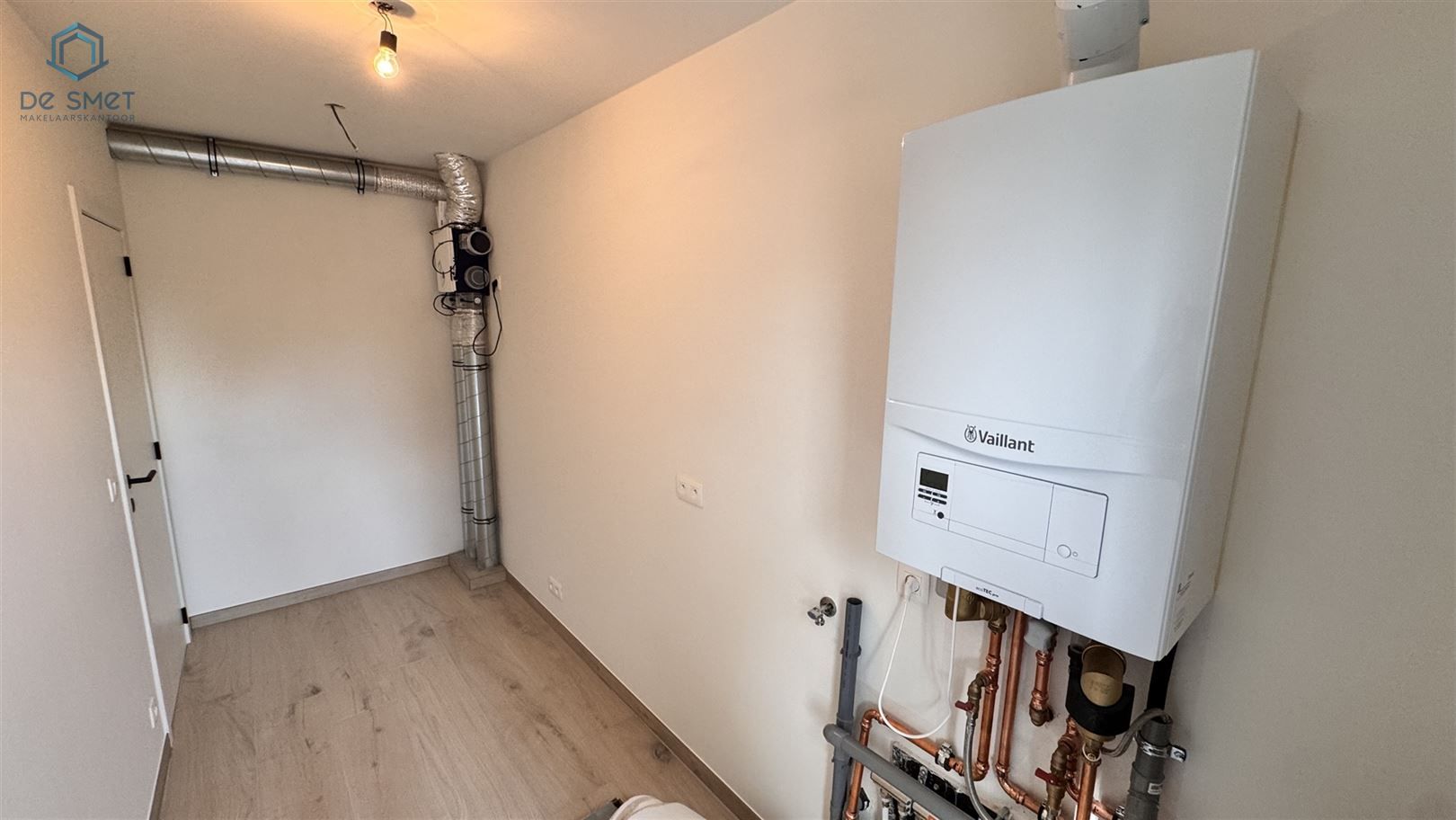 GERENOVEERDE WONING MET 3 SLP EN TUINTJE TE ZANDBERGEN foto 22