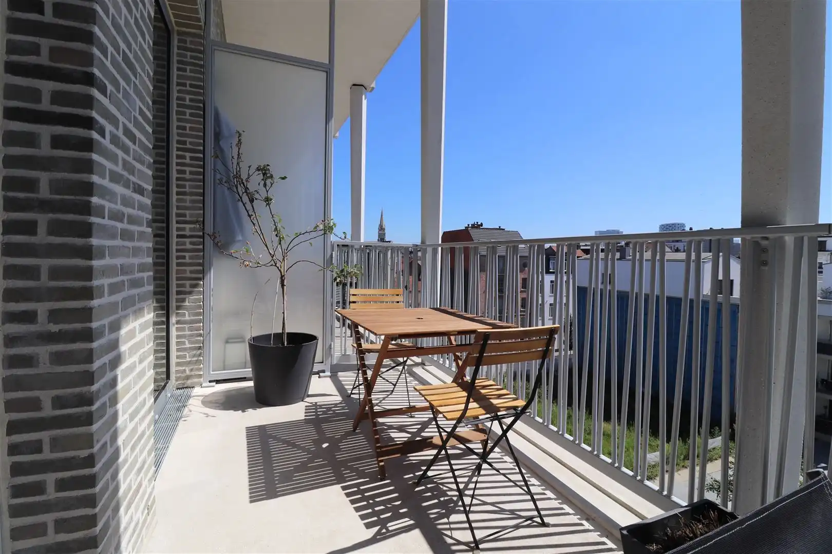 Gemeubeld appartement met autostaanplaats op het Eilandje  foto 12