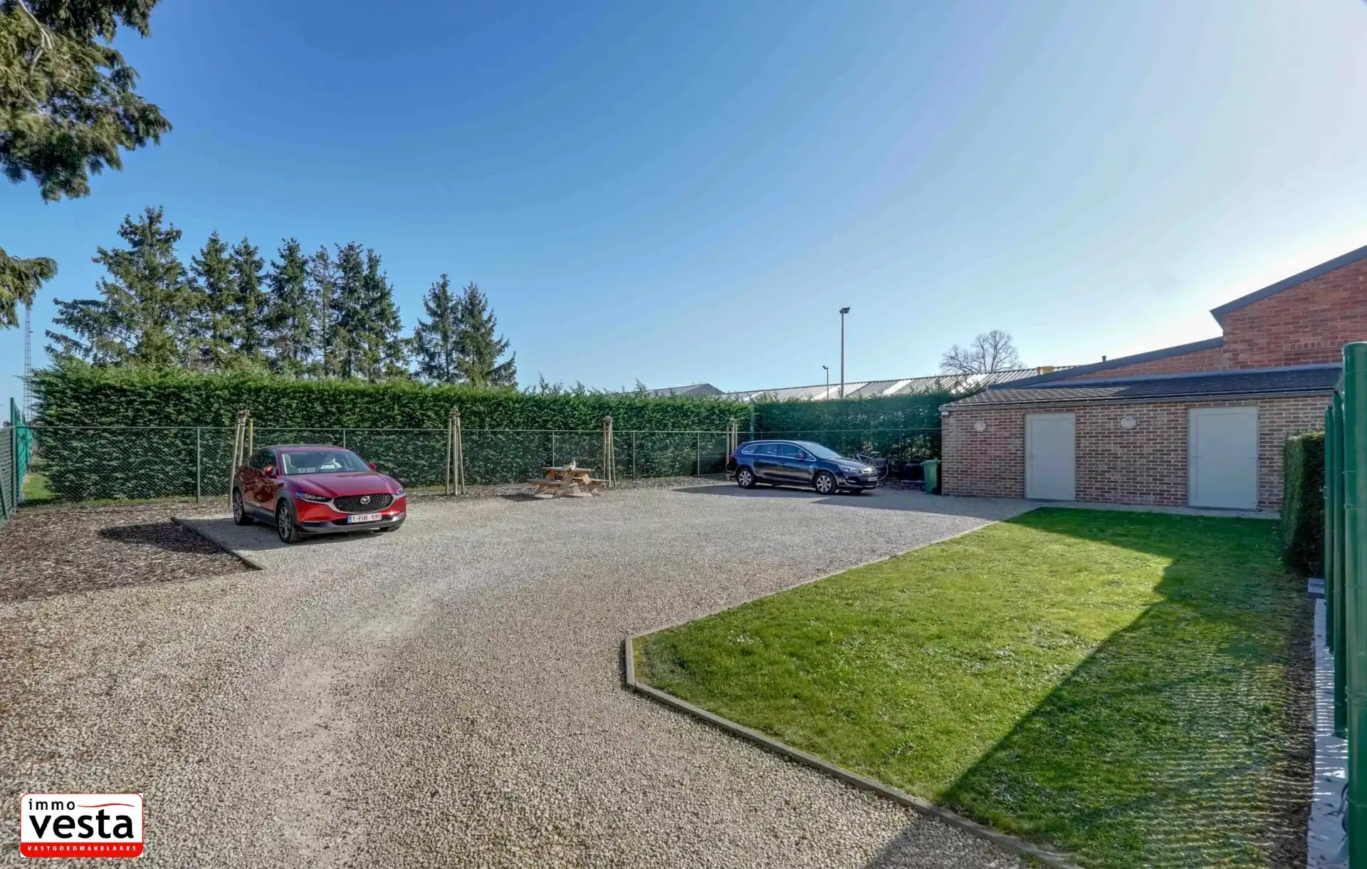 Luxueus gelijkvloers appartement met tuin foto 21