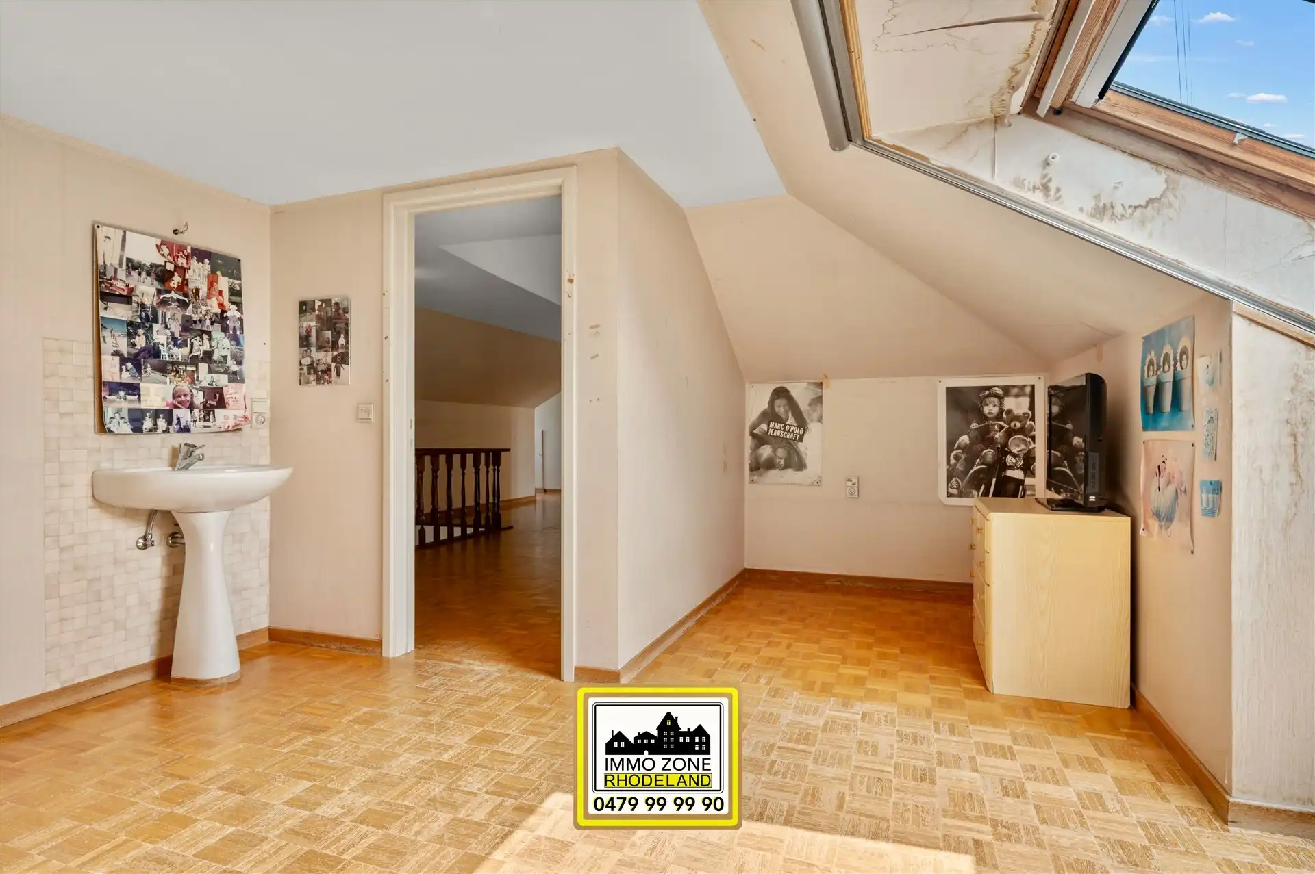 Op te frissen ruime woning met 5 slpks en tuin foto 22