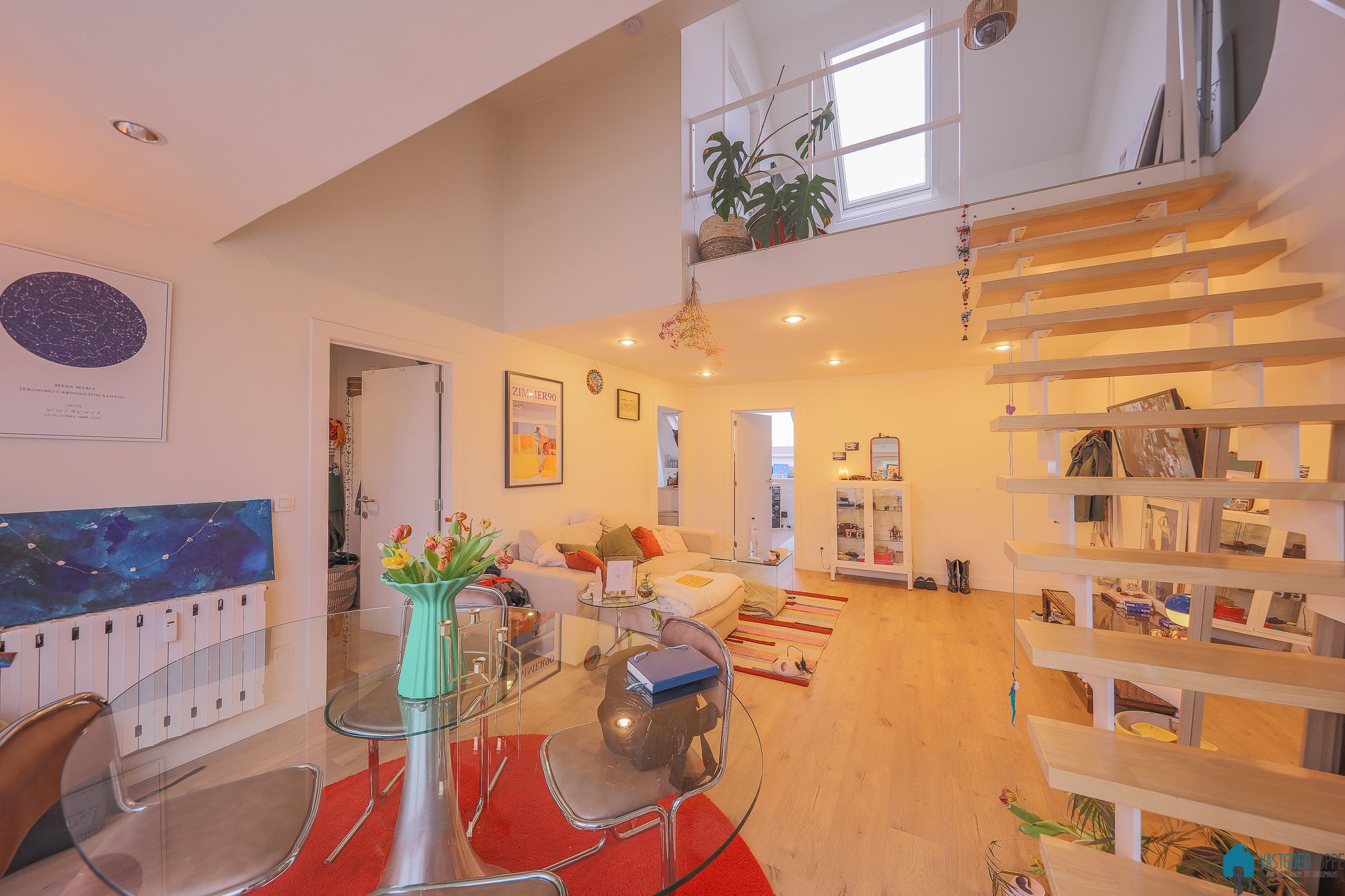 Ruim én lichtrijk duplex-appartement foto 4