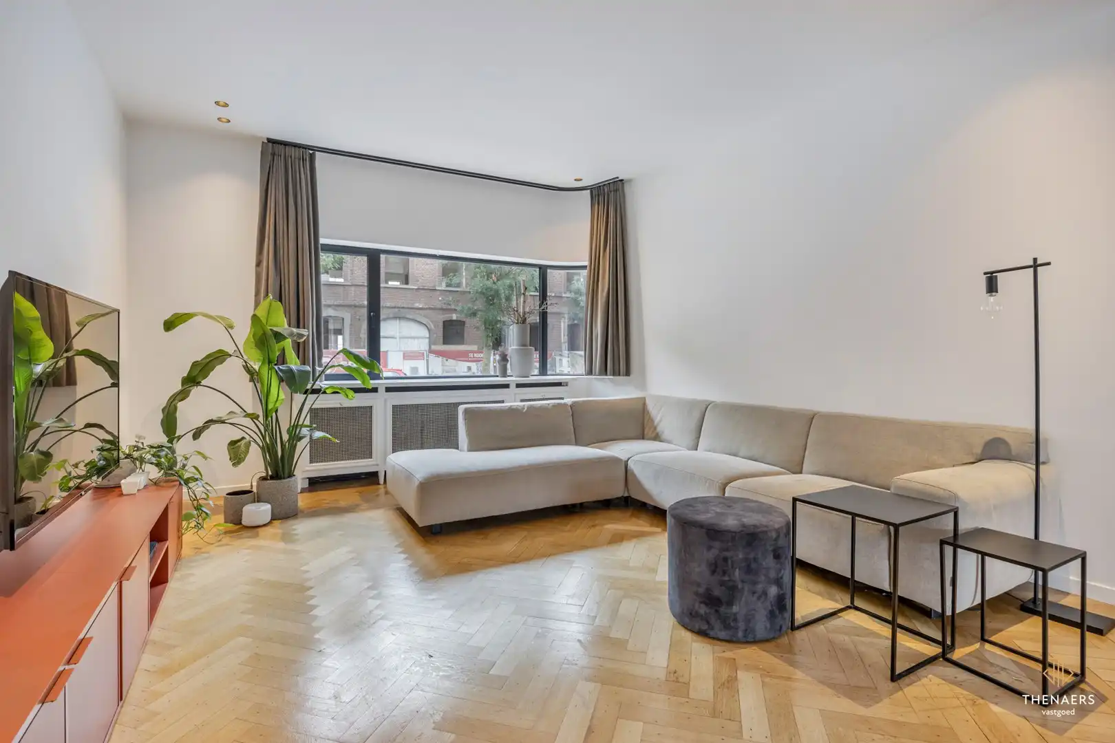 Stijlvol gerenoveerde karakterwoning nabij het centrum van Sint-Truiden. foto 5