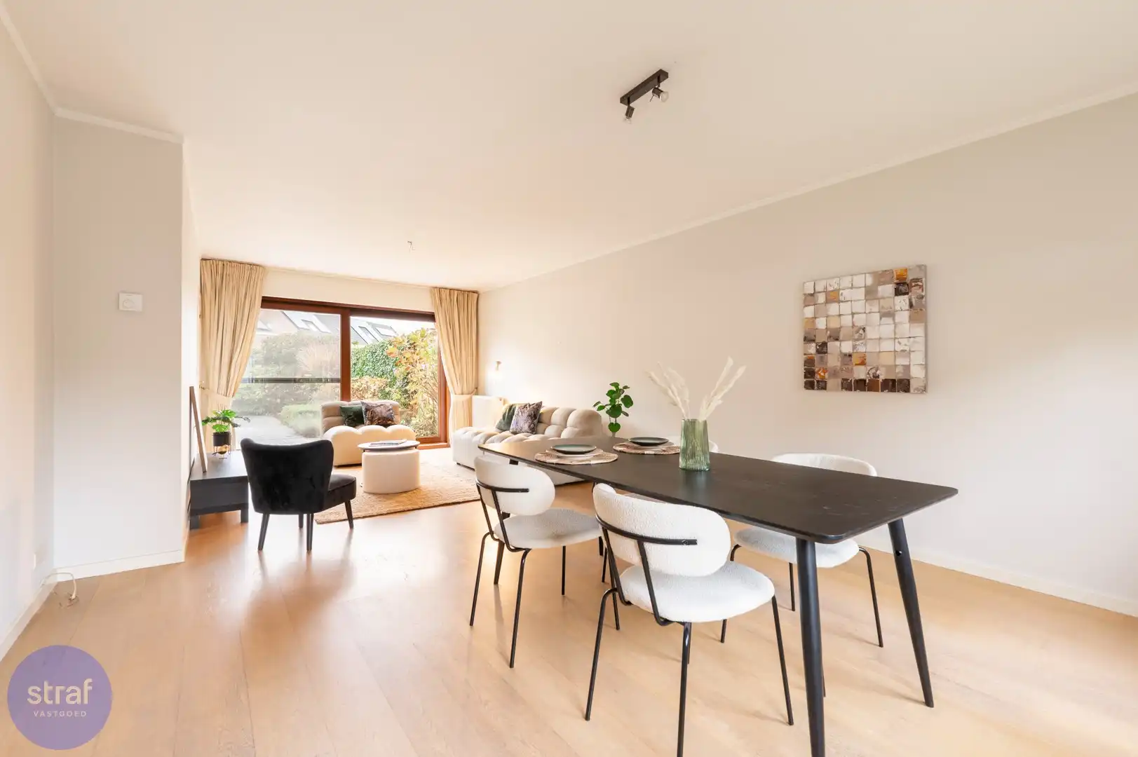 Prachtige woning met veel ruimte foto 5