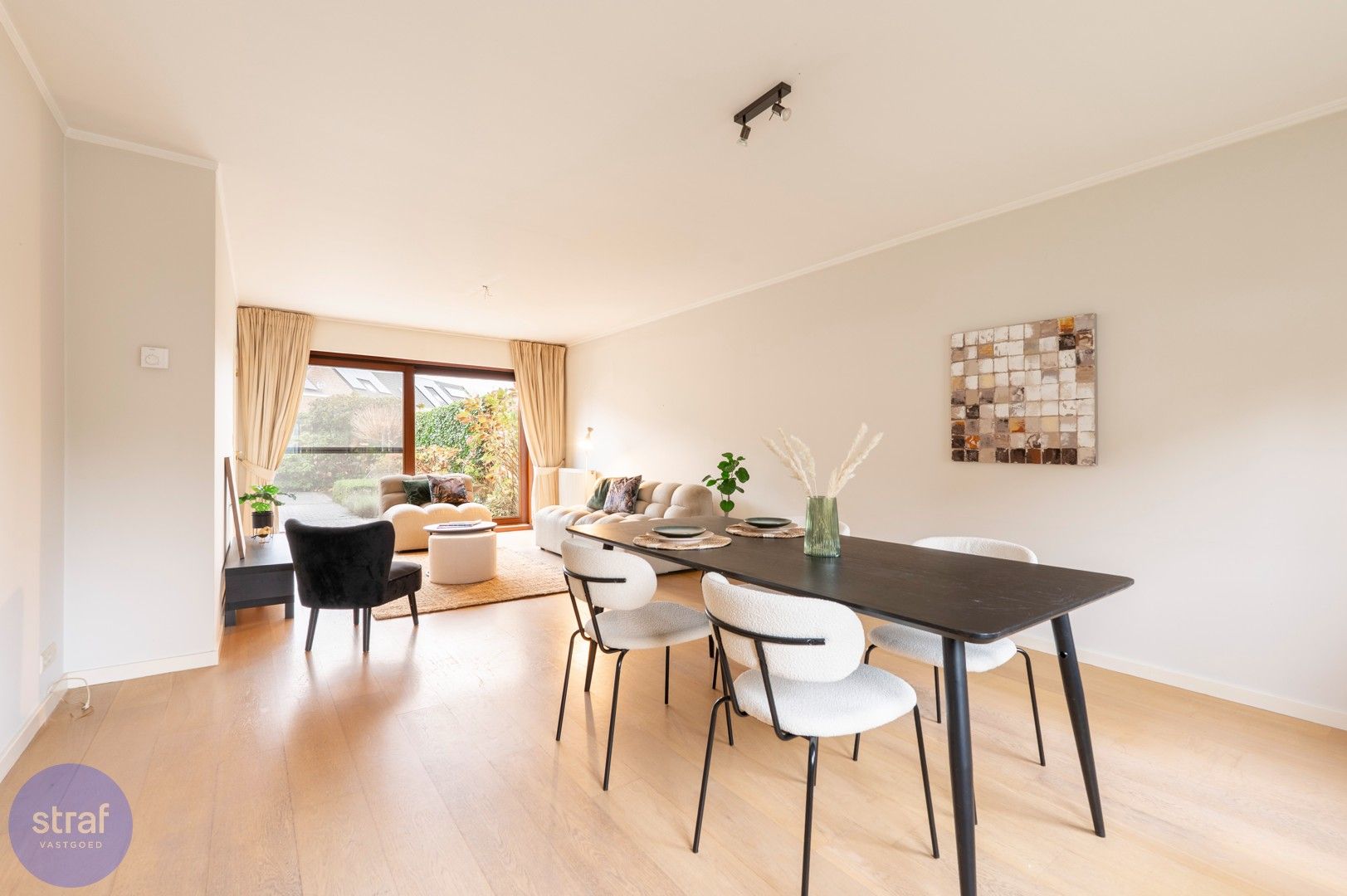 Prachtige woning met veel ruimte foto 5