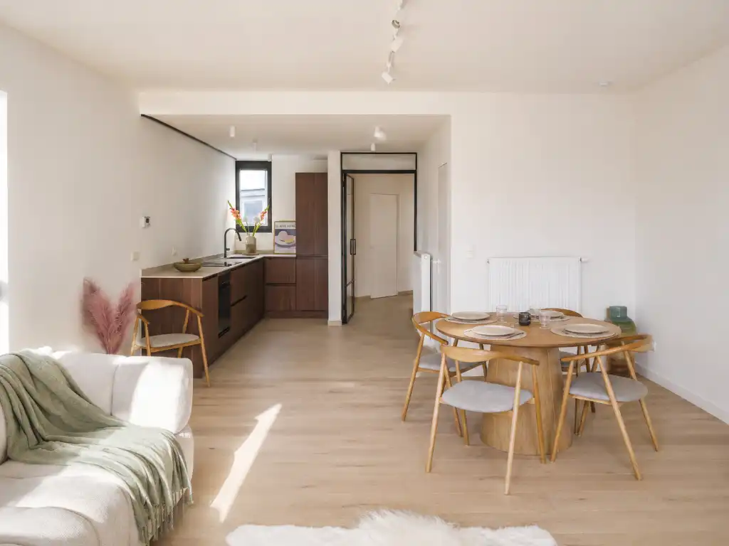 Centrum Gent – Luxueus en lichtrijk 2-slaapkamerappartement met EPC A-score foto {{pictureIndex}}